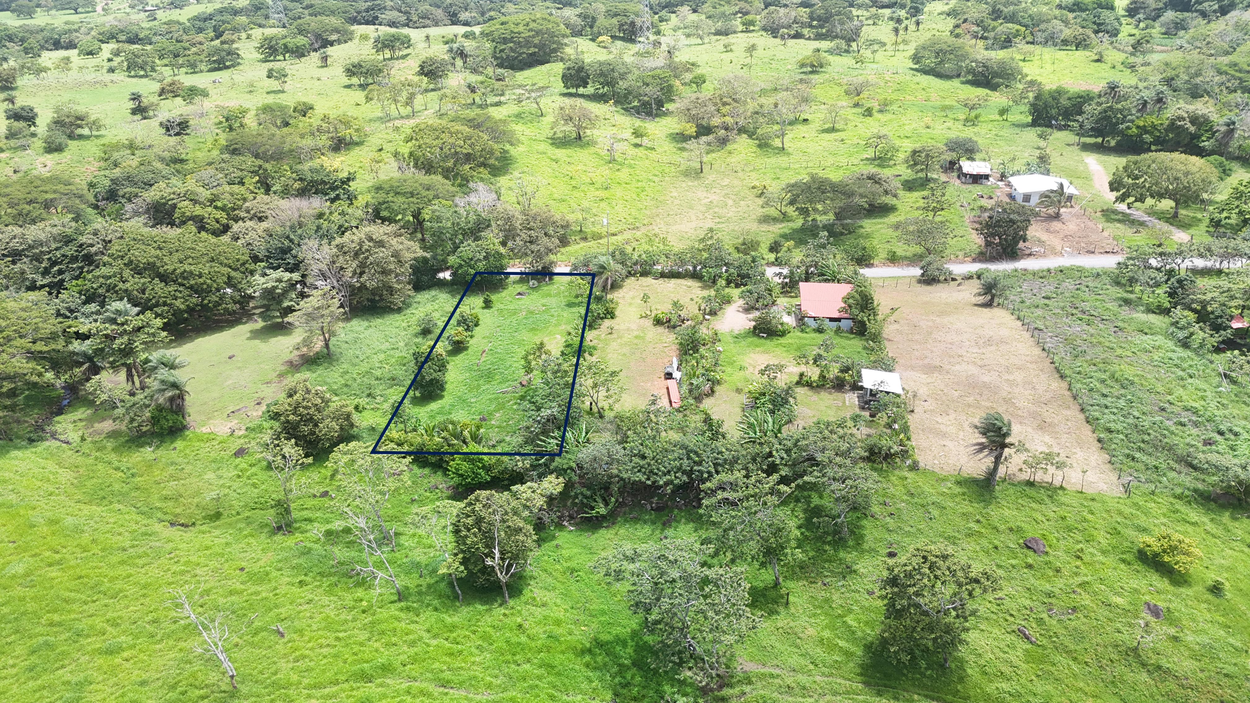 LOTE EN VENTA - FORTUNA | BAGACES