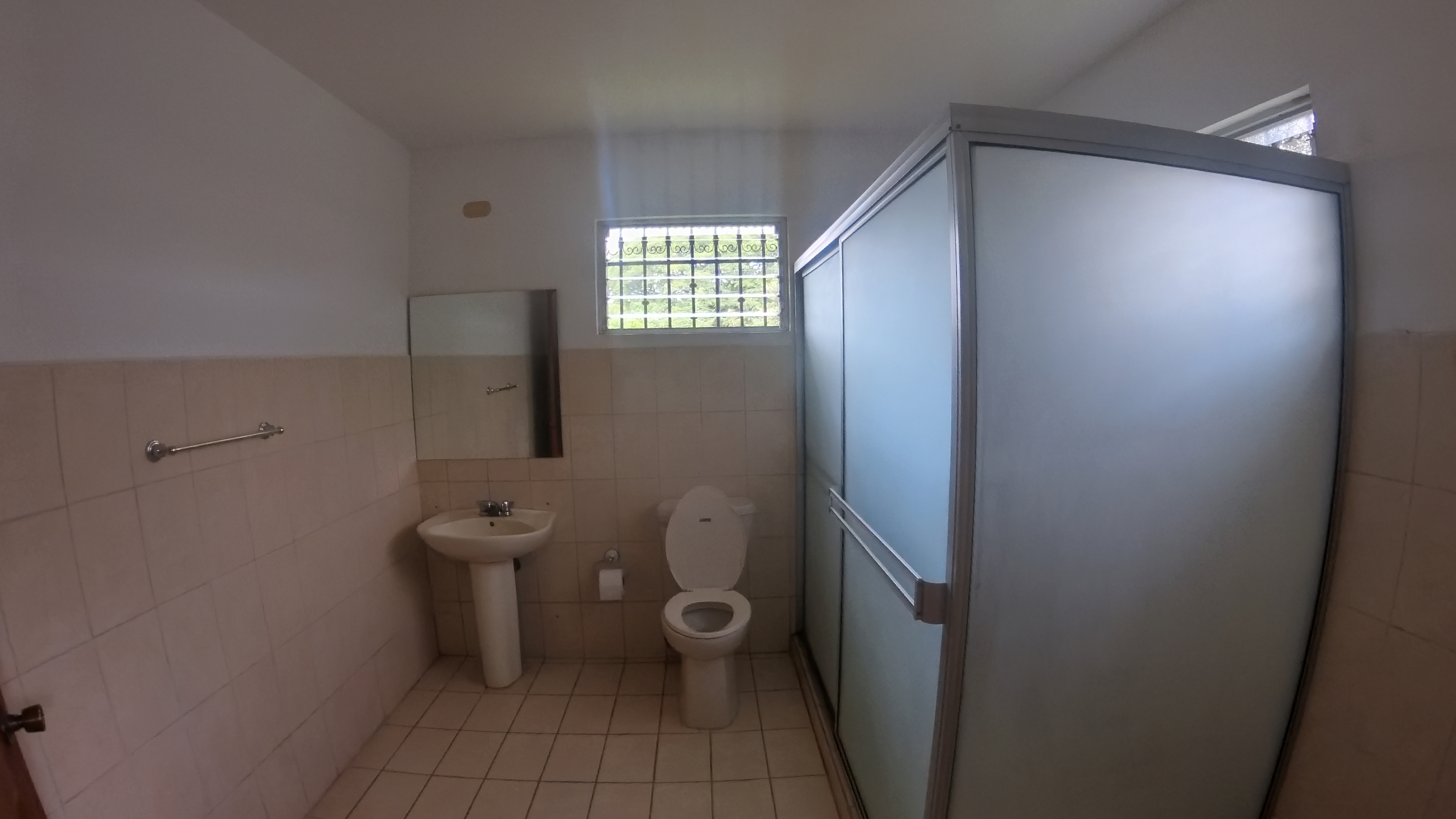 CASA EN VENTA RESIDENCIAL EL REAL - LIBERIA