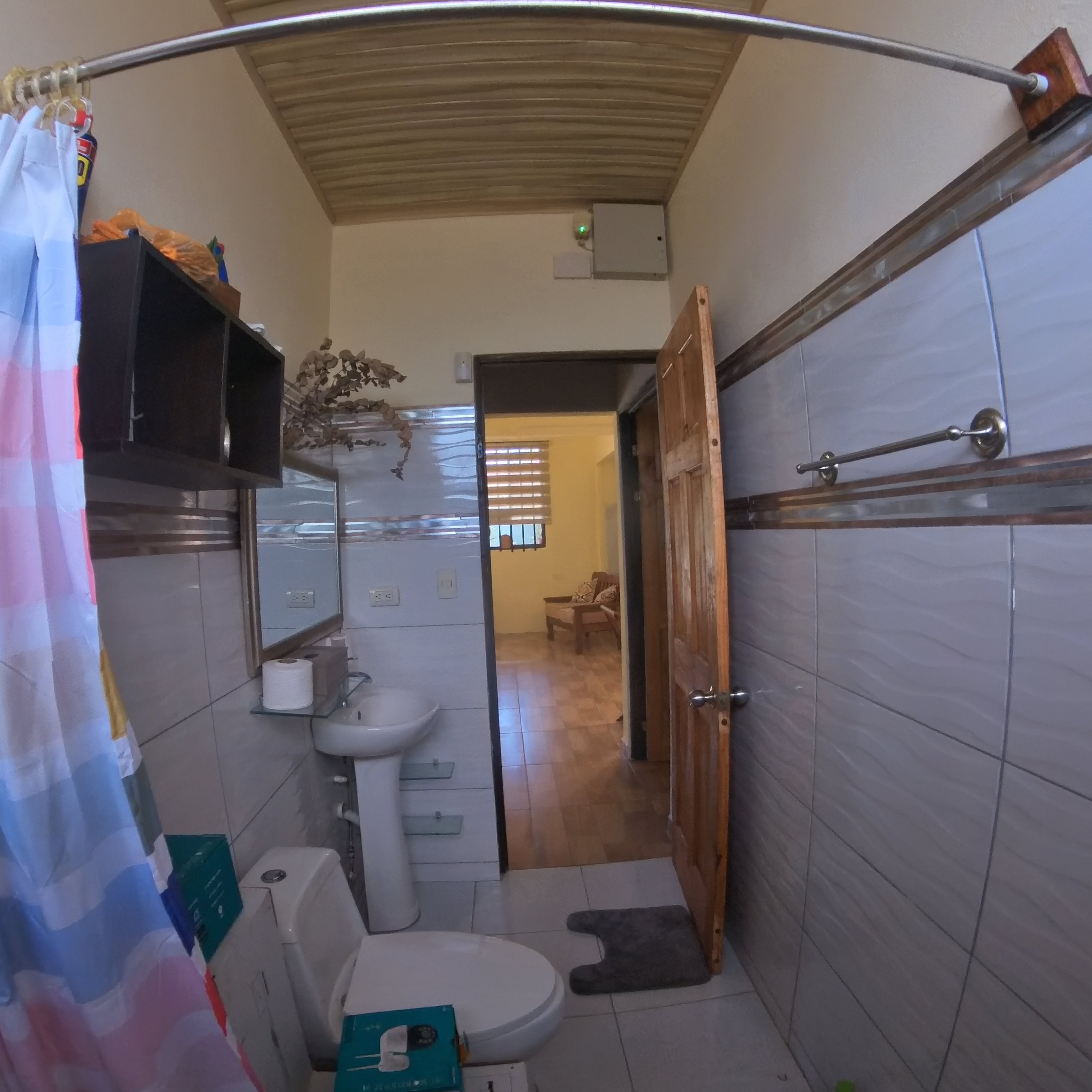 HERMOSA CASA EN VENTA TIPO QUINTA - FILADELFIA