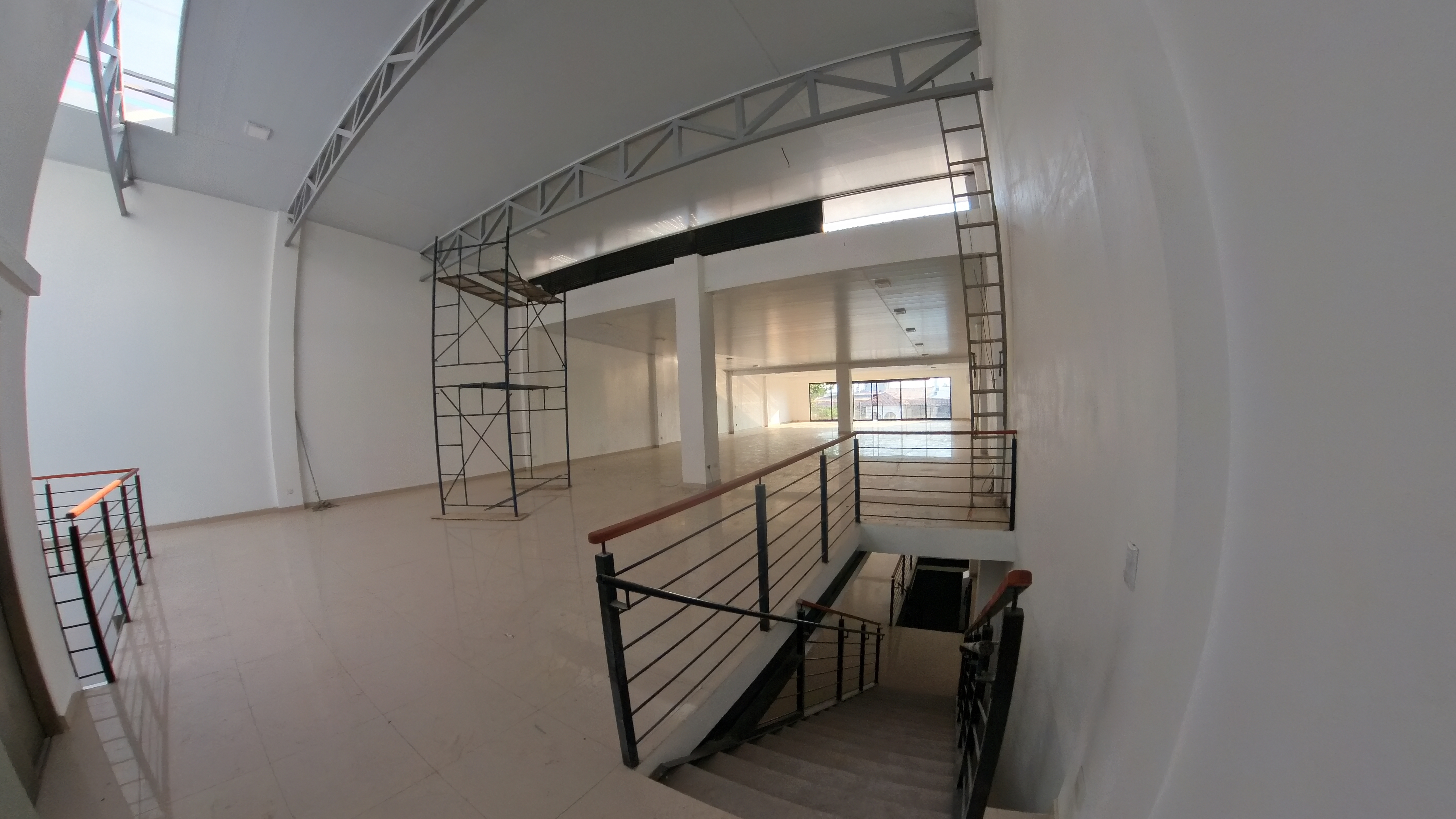 Commercial Rental Opportunity in Liberia – Ideal for Offices or Retail
