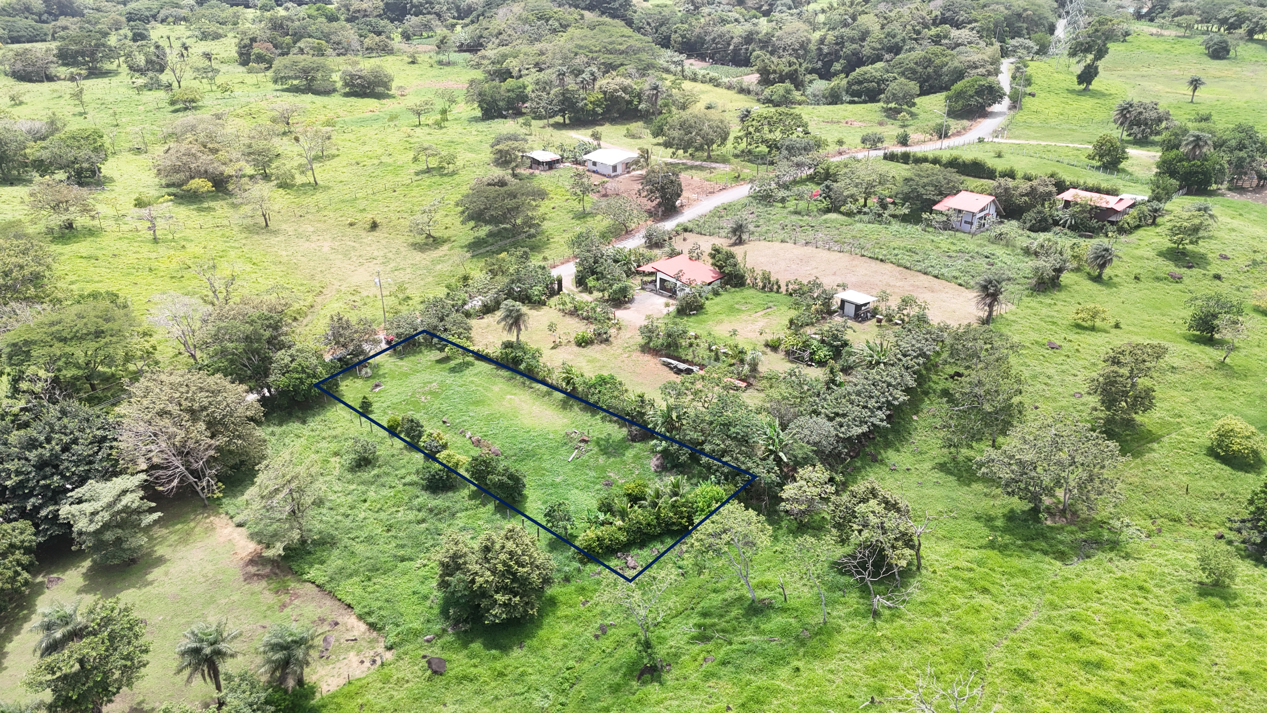 LOTE EN VENTA - FORTUNA | BAGACES