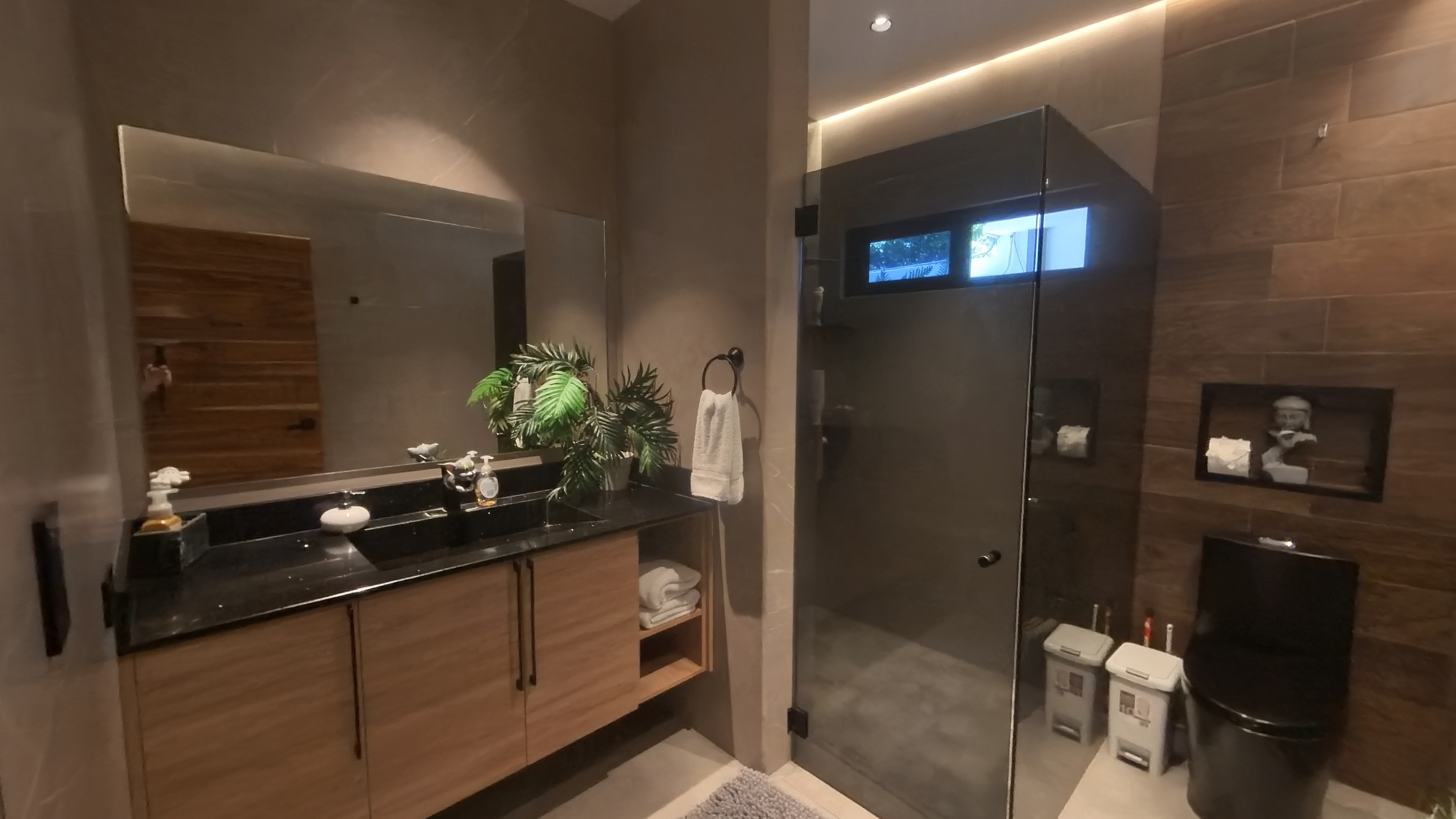 CASA EN VENTA - LIBERIA