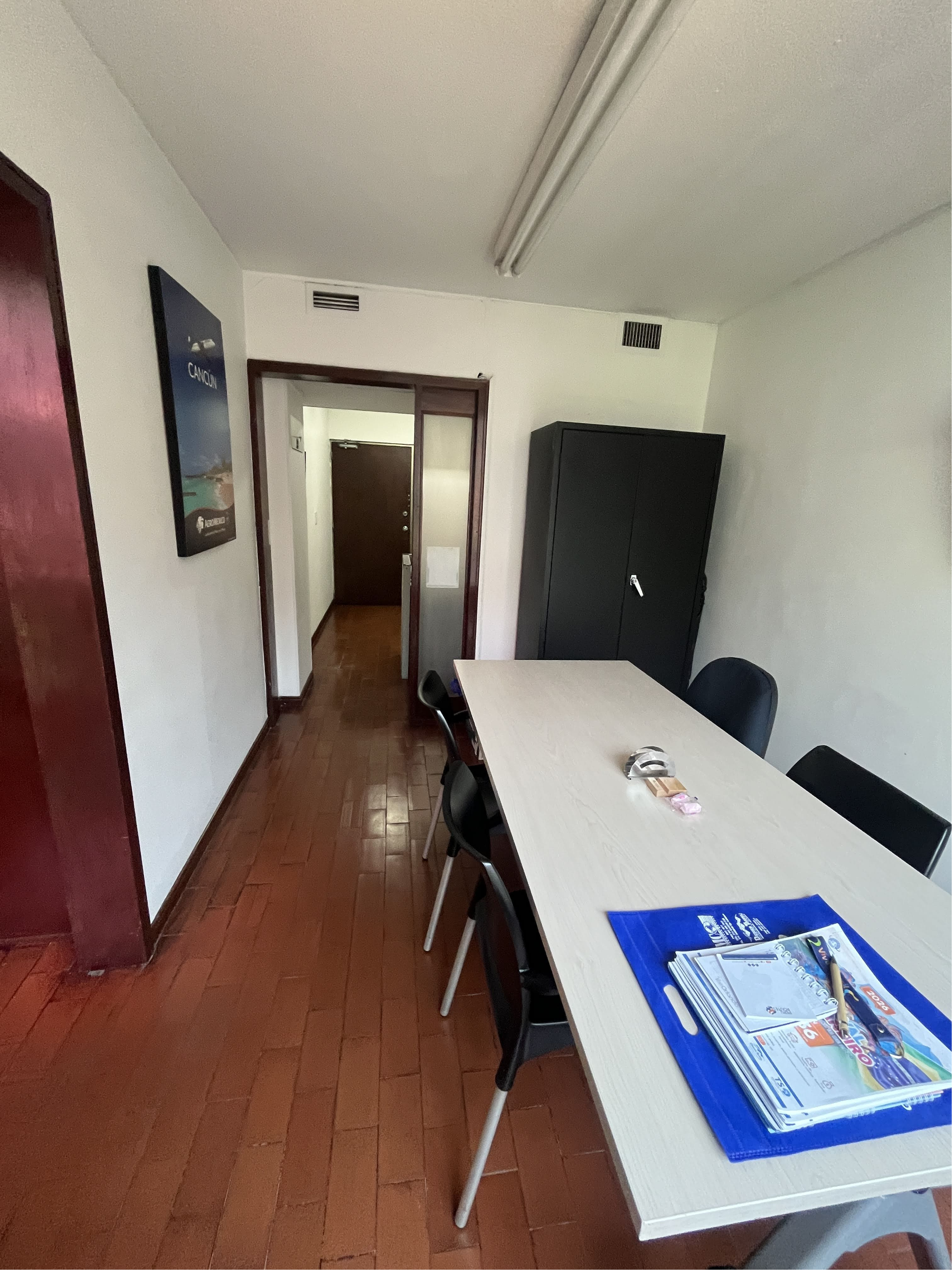 OFICINA  DOBLE EXCELENTE UBICACIÓIN EN CENTRO EMPRESARIAL CENTENARIO I