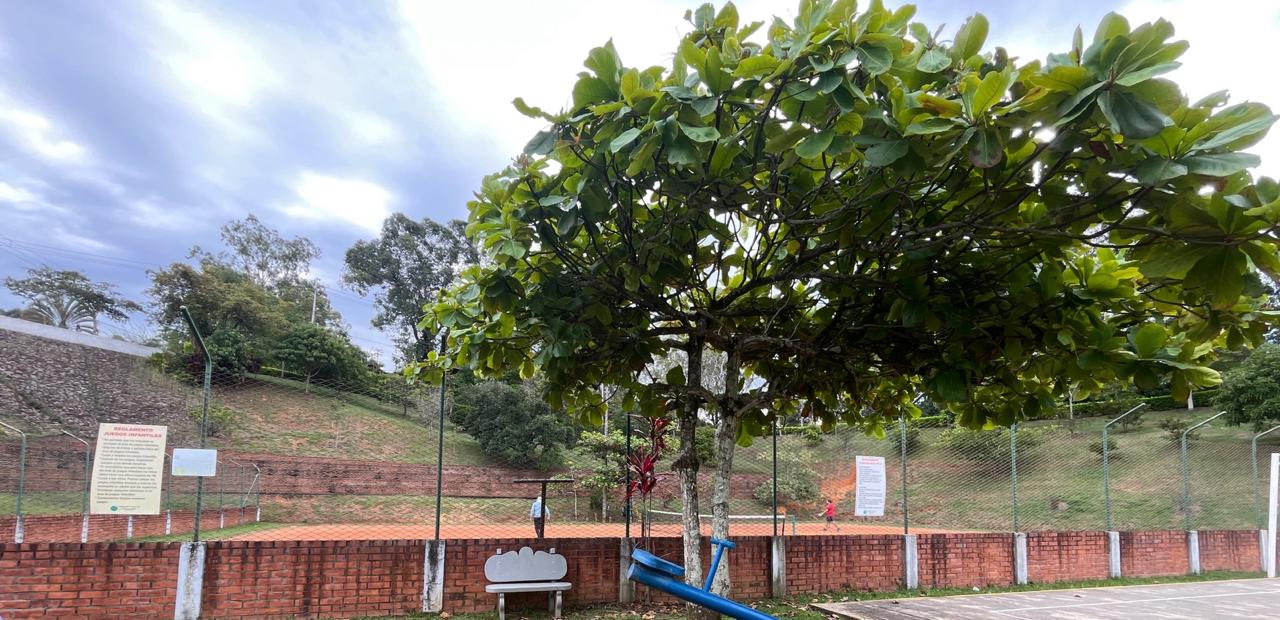 LOTE EN MIRAVALLE CON ESPECTACULAR VISTA DEL VALLE DEL CAUCA