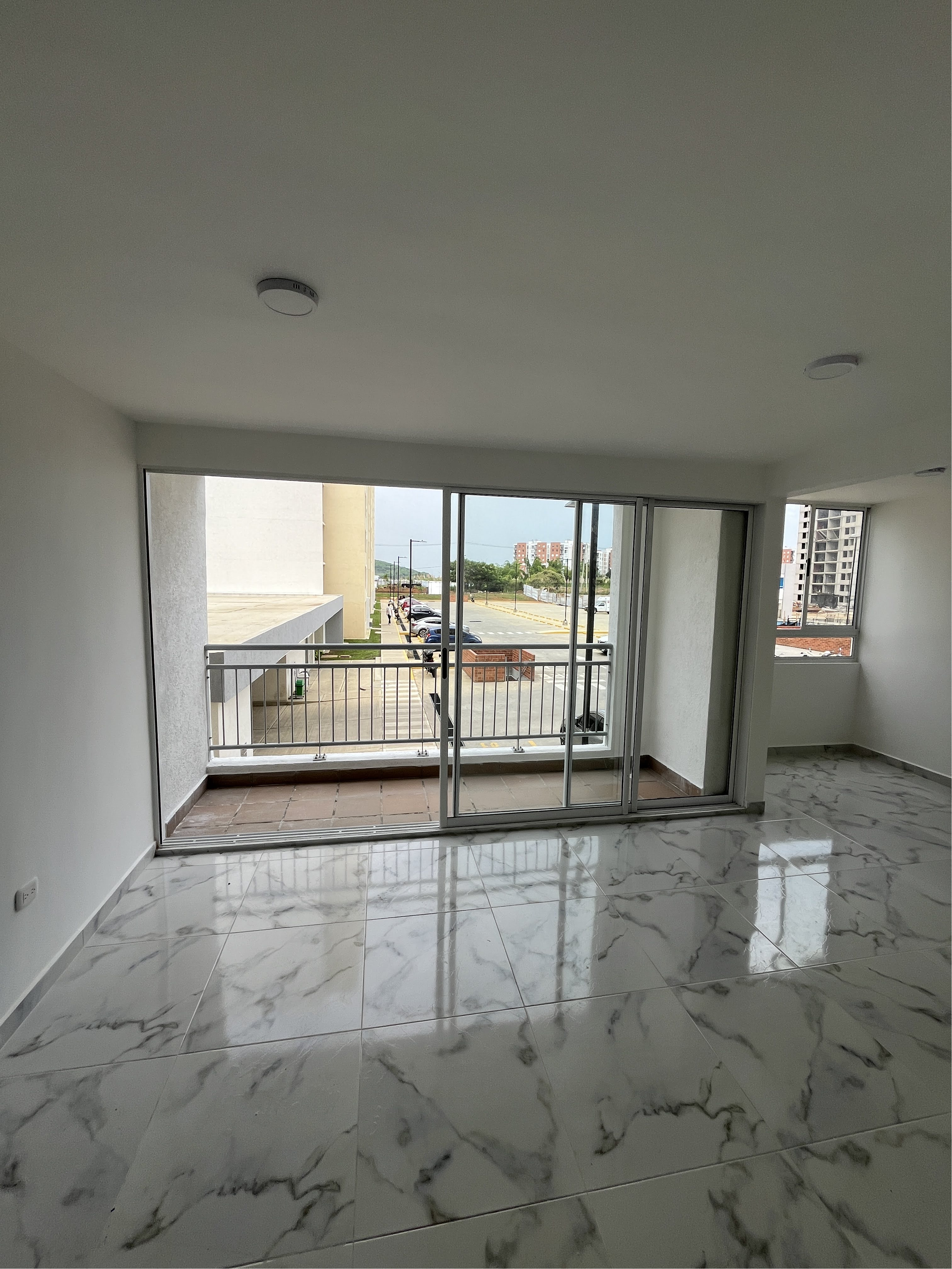 APARTAMENTO NUEVO PISO 2 VALLE DEL LILI