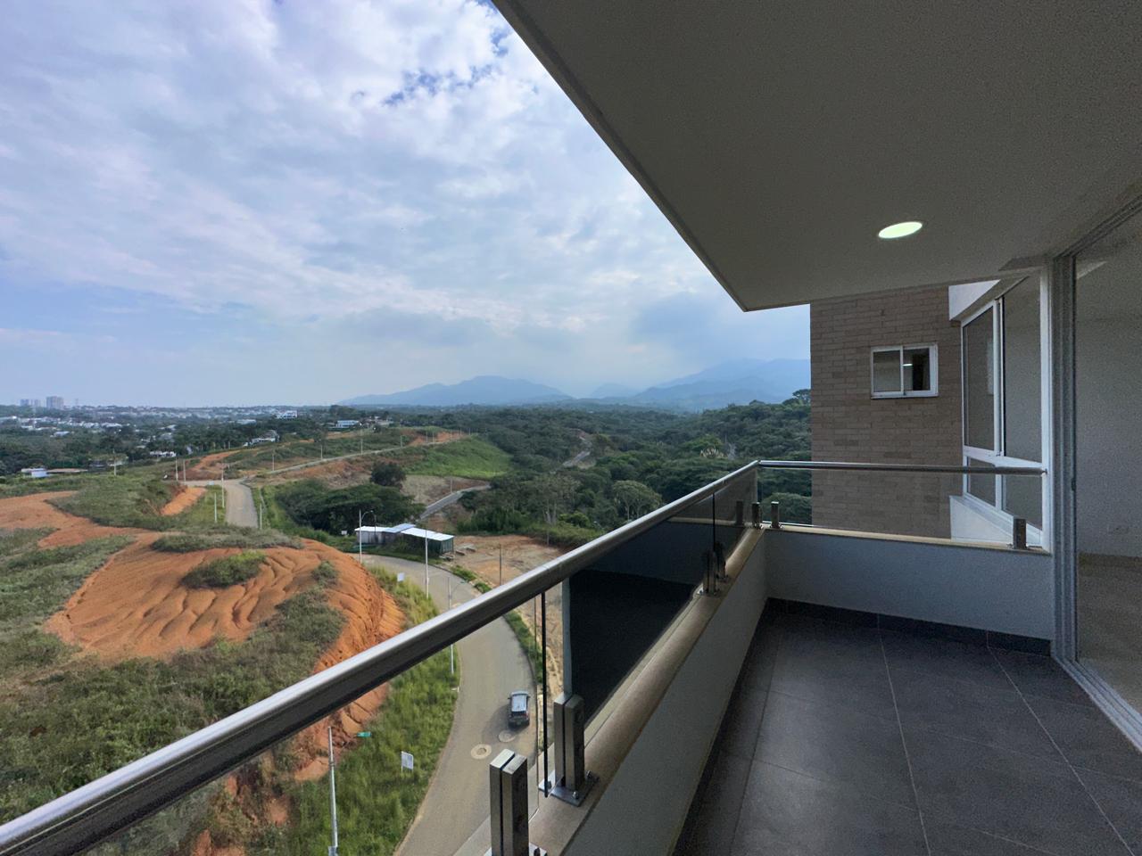 APARTAMENTO EN VENTA CIUDAD JARDIN P8 147M2 VISTA A LOS FARALLONES AL