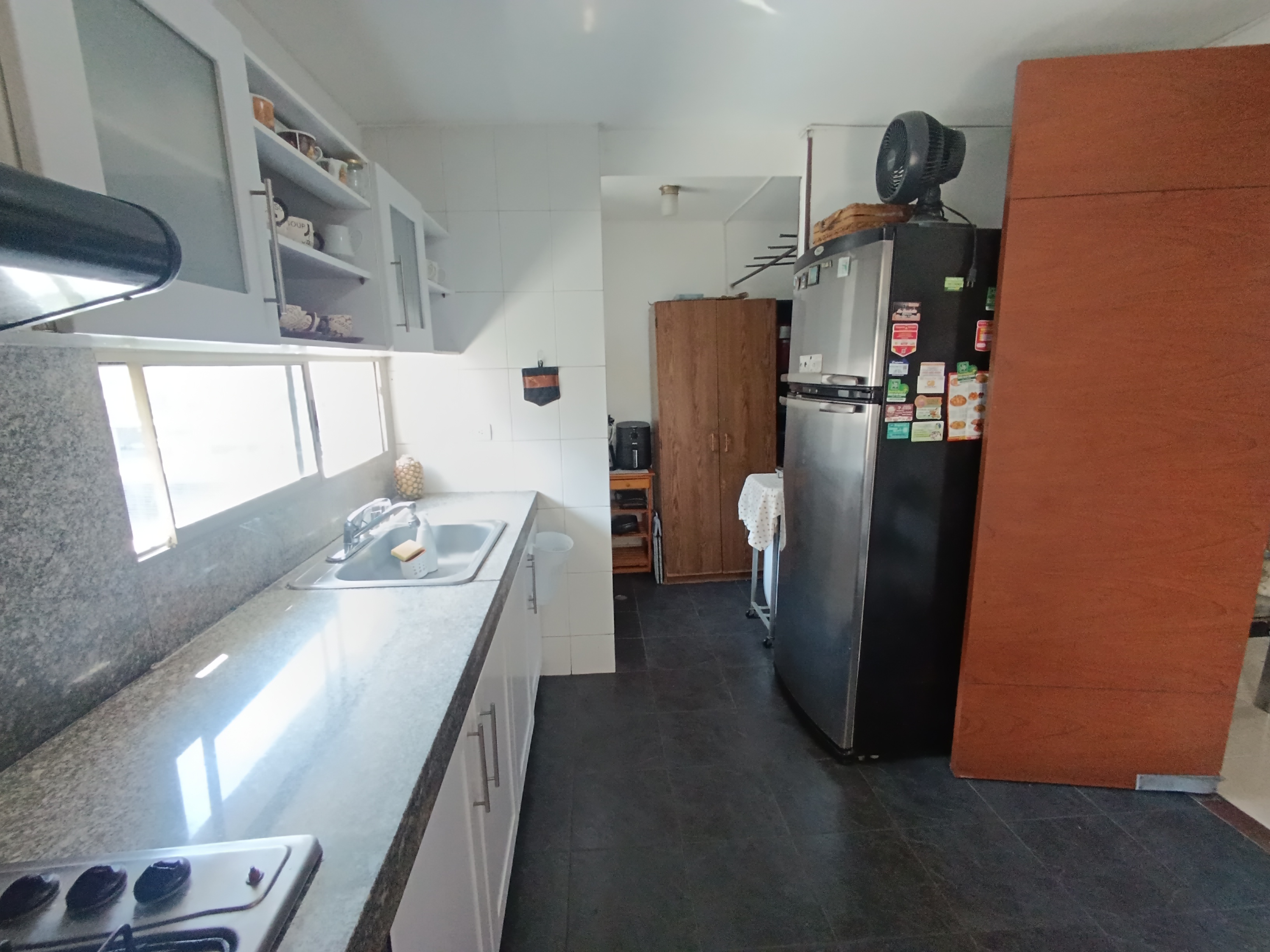 APARTAMENTO EN VENTA EN LA FLORA 124M2 PISO 6 PARQUEADEROS 2