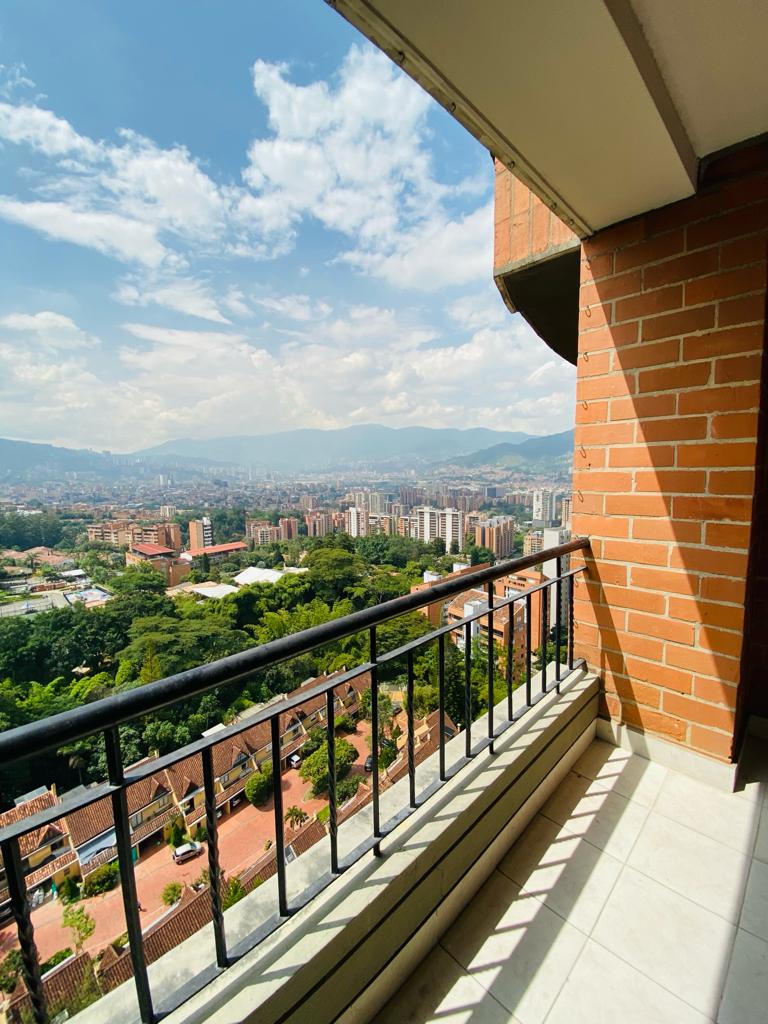 APARTAMENTO ARRIENDO, POBLADO FRONTERA