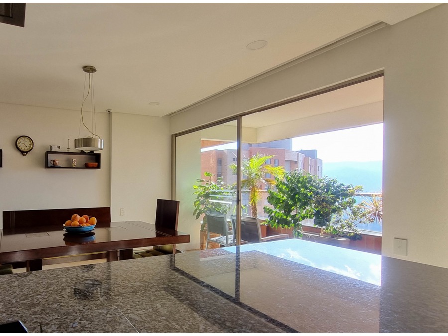 ARRIENDO APARTAMENTO - POBLADO SECTOR LA SANTA