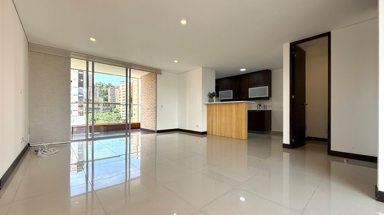 ARRIENDO APARTAMENTO - POBLADO LA LINDE