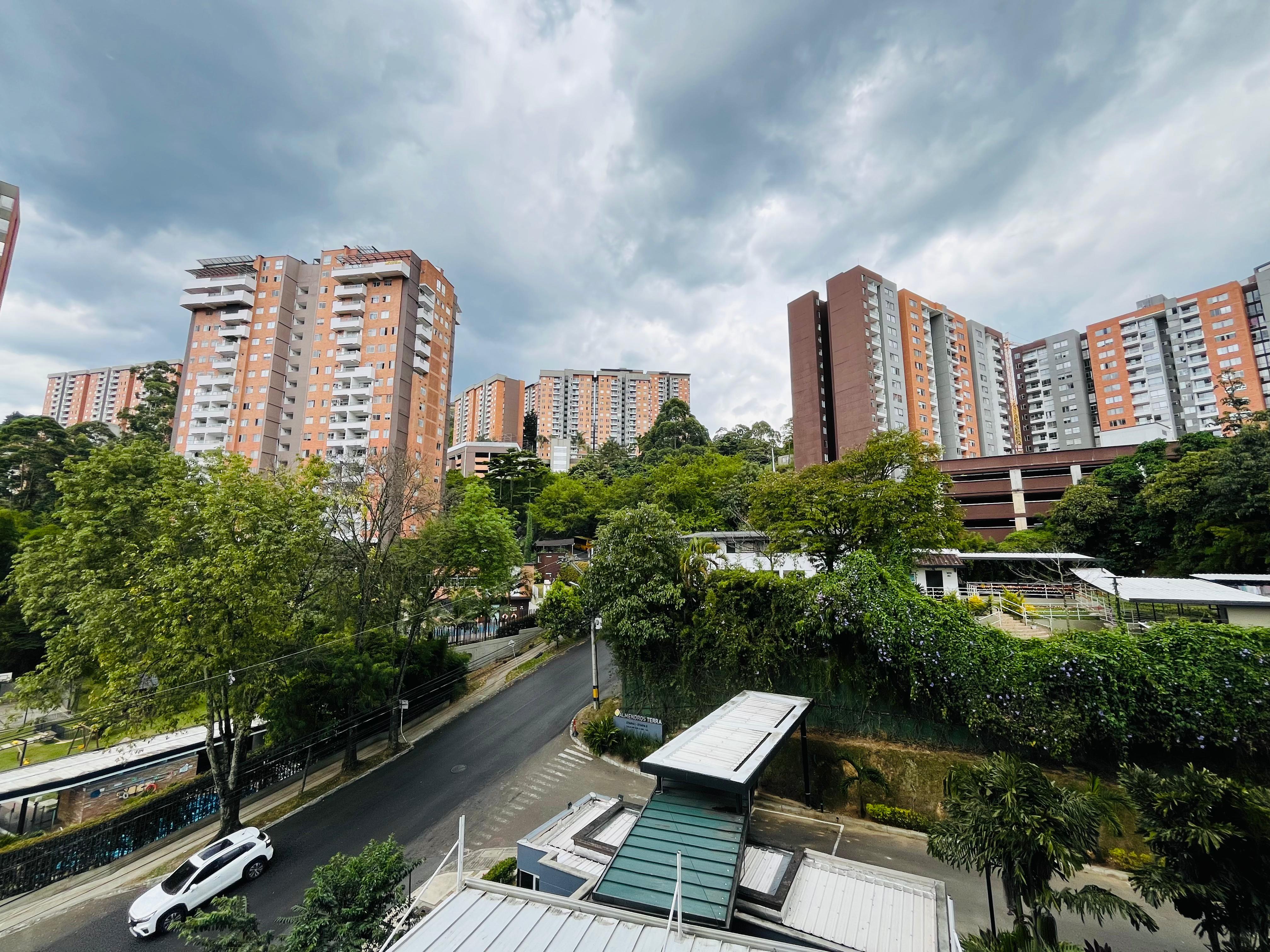 ARRIENDO APARTAMENTO - ENVIGADO LA CUENCA