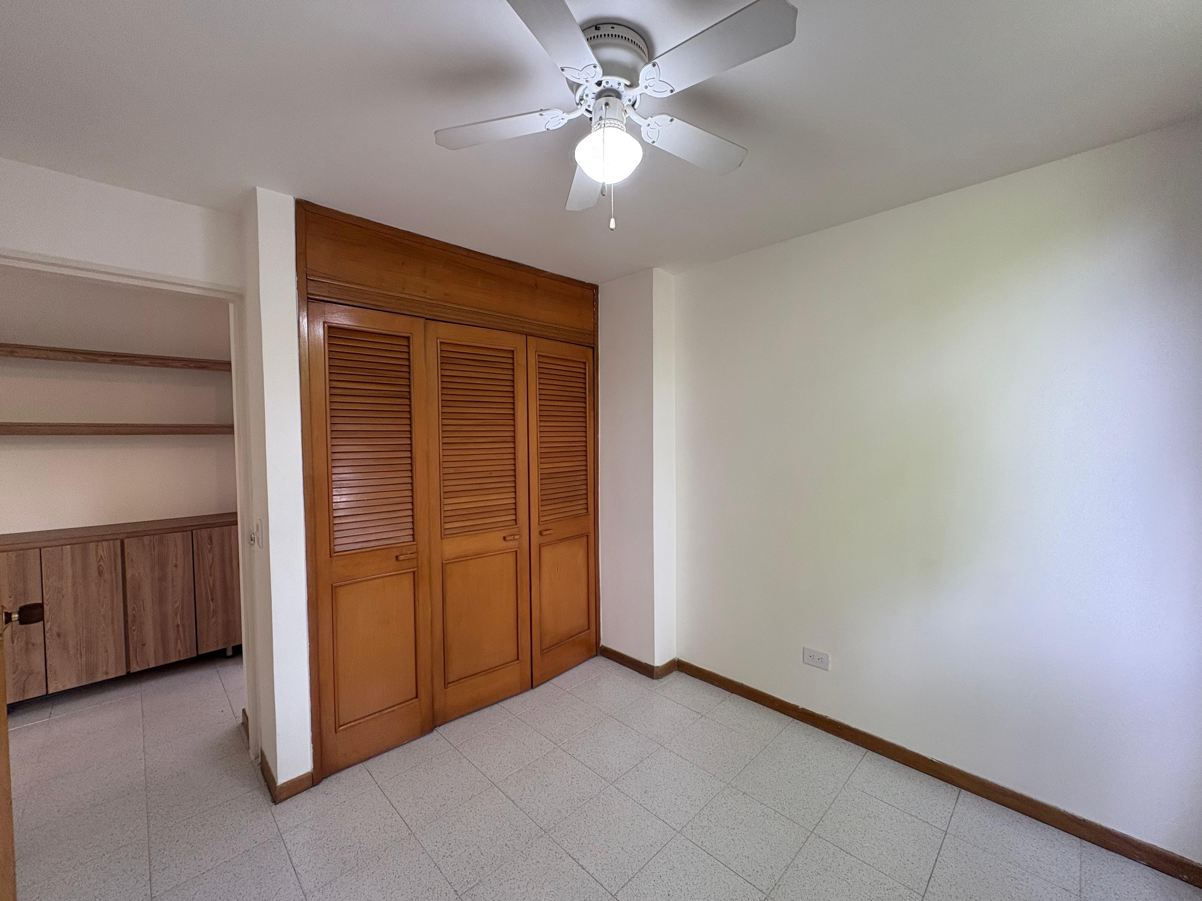 ARRIENDO APARTAMENTO, LOMA SAN JULIAN
