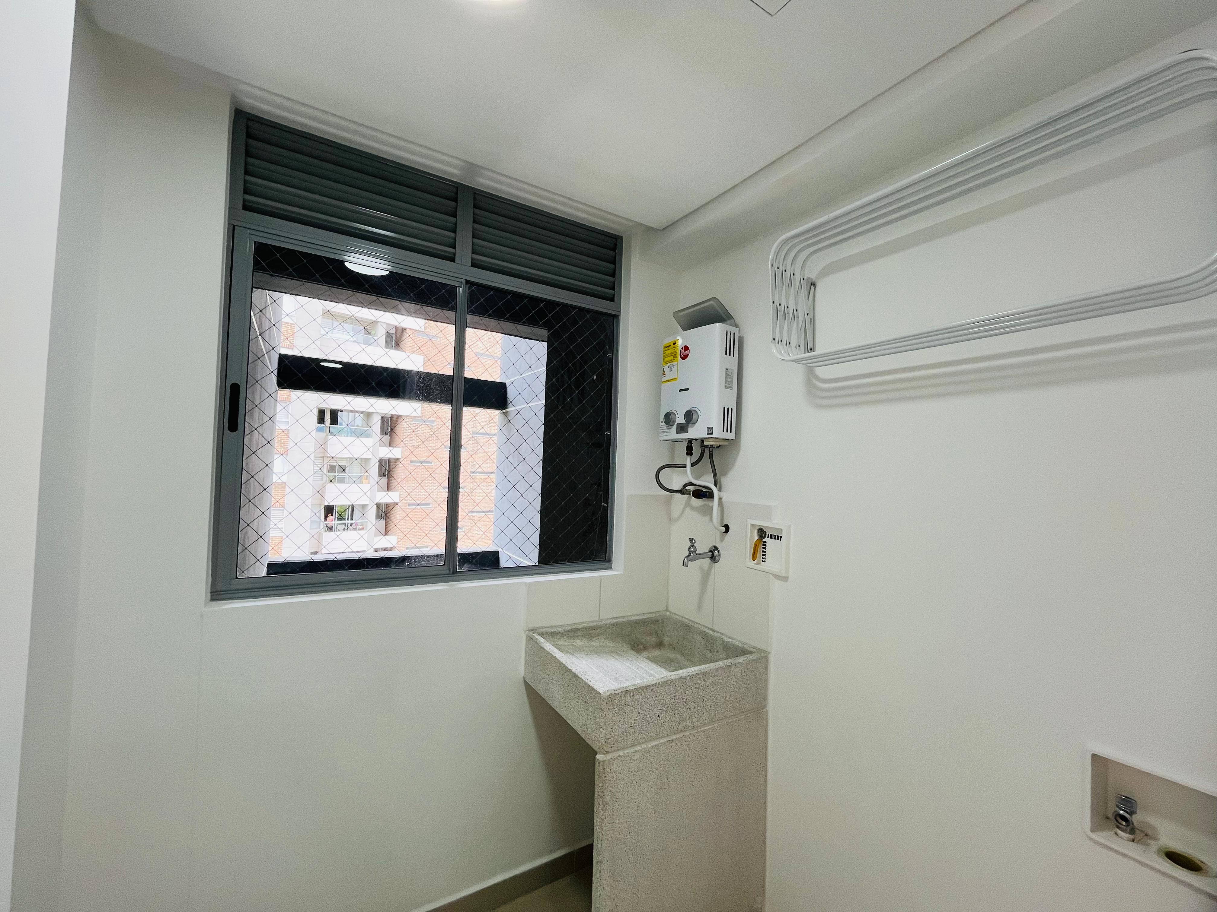 ARRIENDO APARTAMENTO - ENVIGADO EL CHINGUI