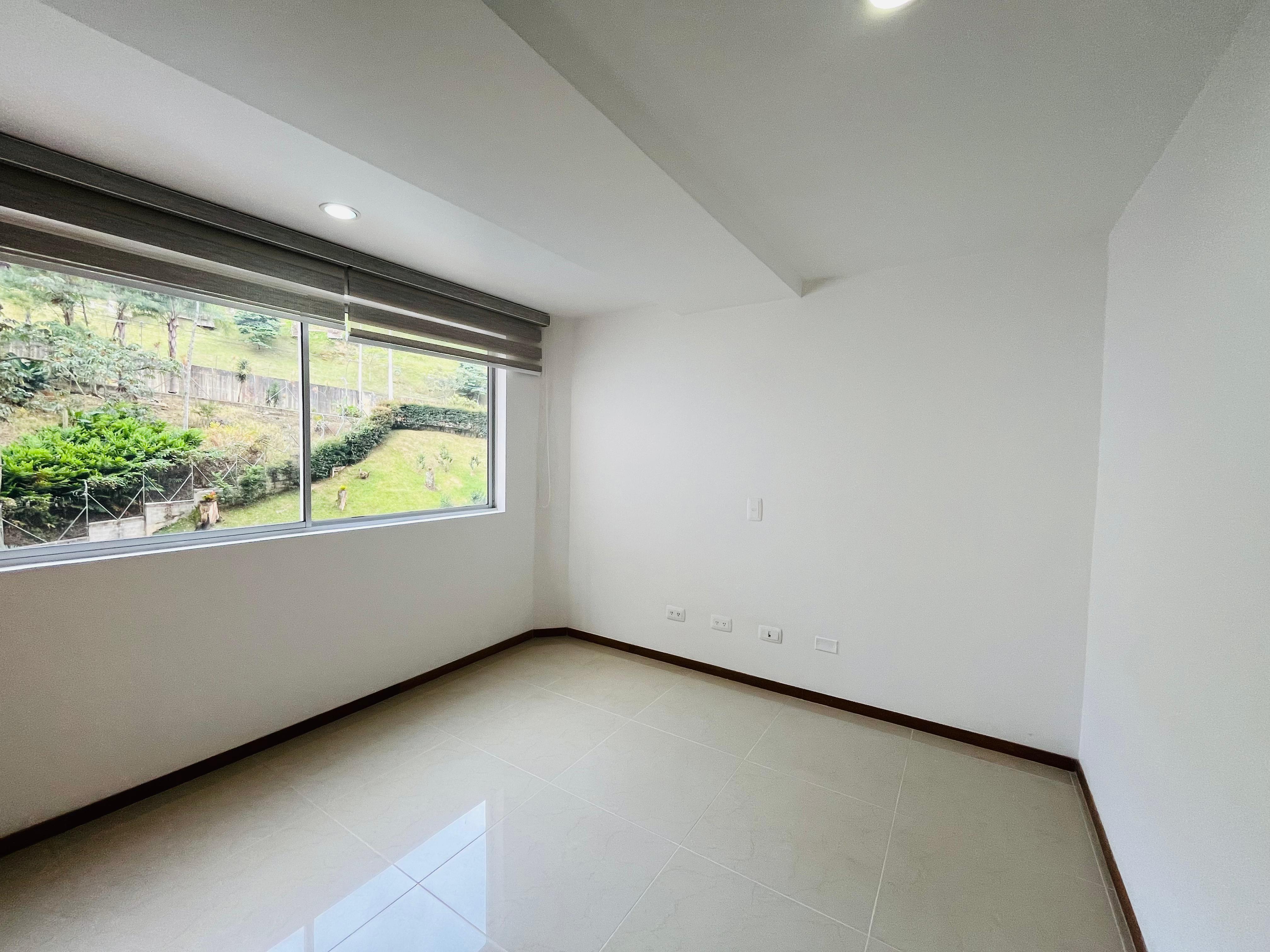 ARRIENDO APARTAMENTO - SABANETA LAS LOMITAS