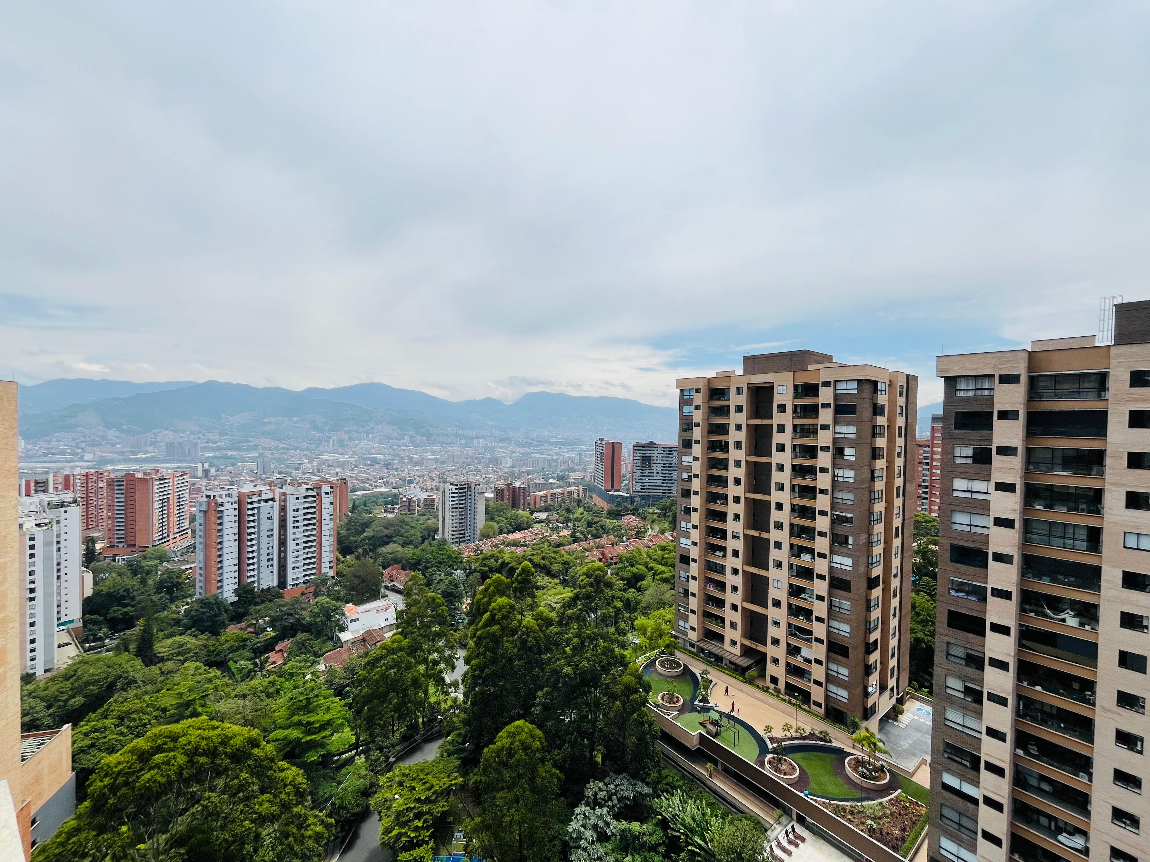 ARRIENDO APARTAMENTO - ENVIGADO LAS BRUJAS