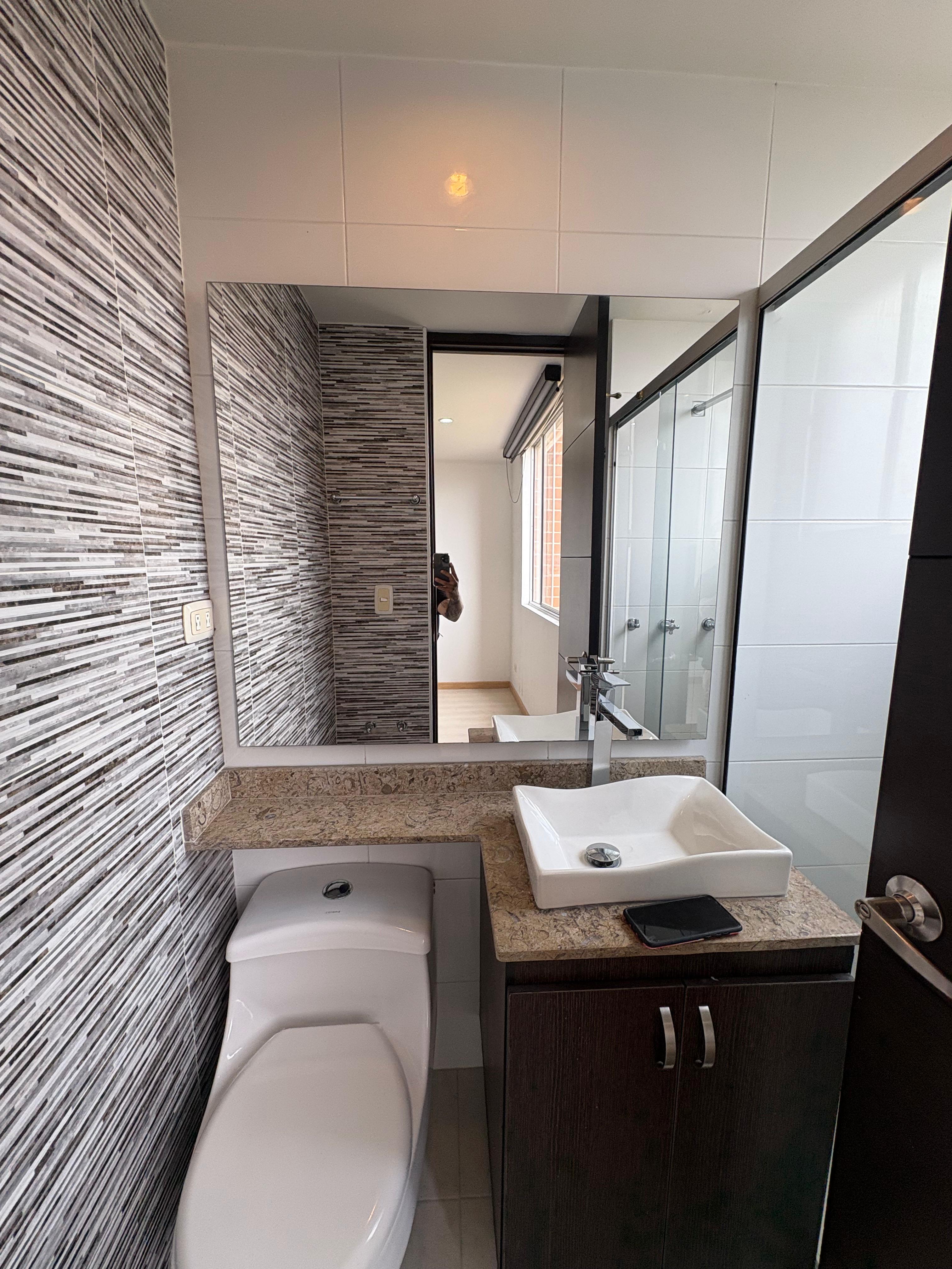 ARRIENDO APARTAMENTO, POBLADO CALERA