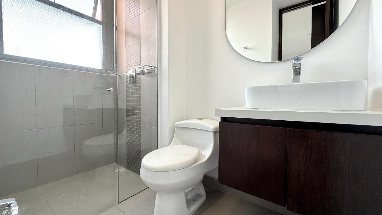 ARRIENDO APARTAMENTO, POBLADO LA LINDE