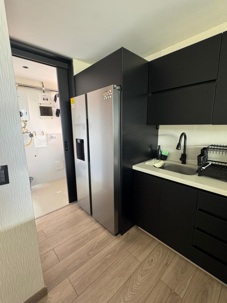 ARRIENDO APARTAESTUDIOAMOBLADO - LOMA SAN JULIAN