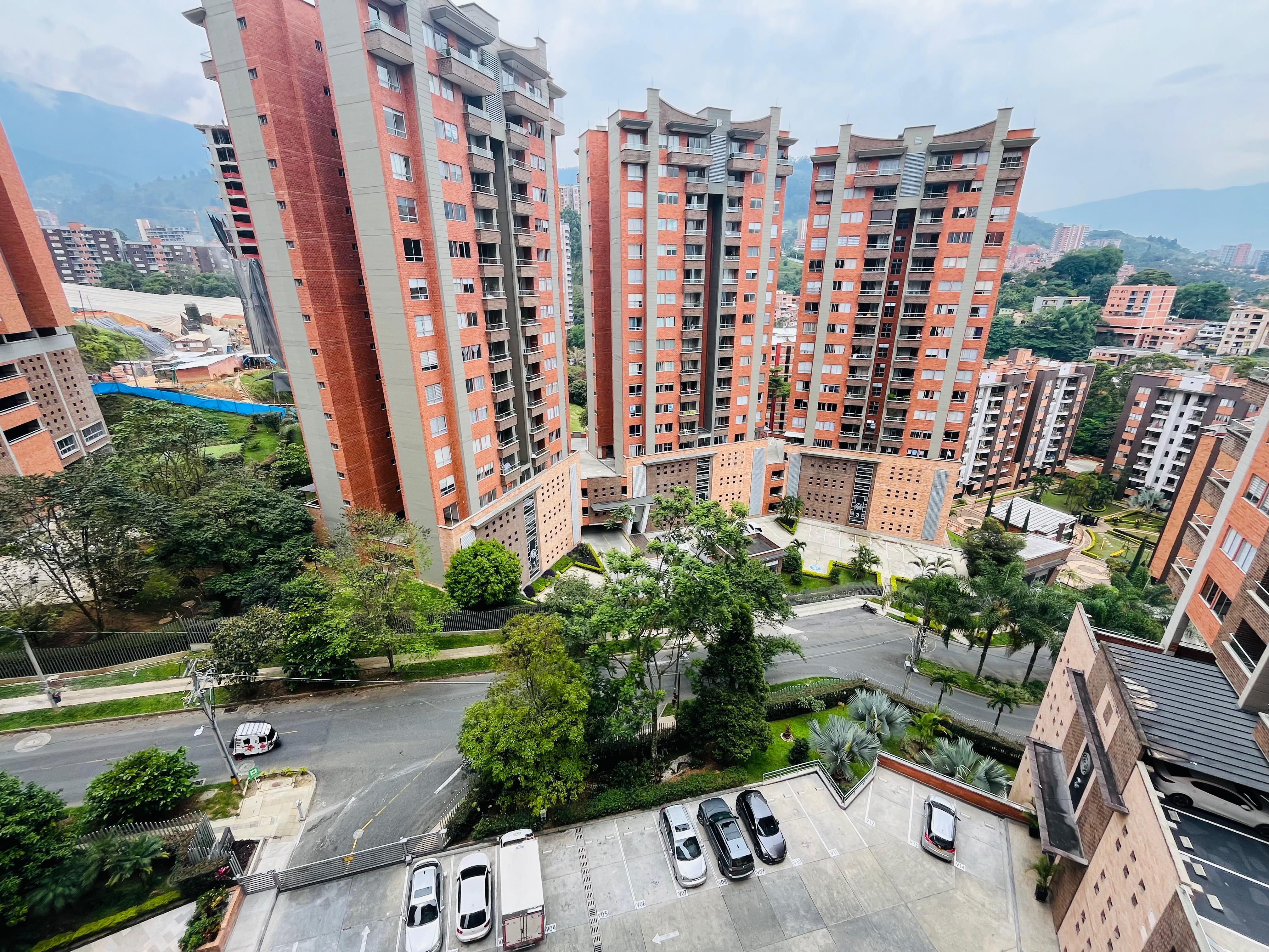 ARRIENDO APARTAMENTO - ENVIGADO CAMINO VERDE