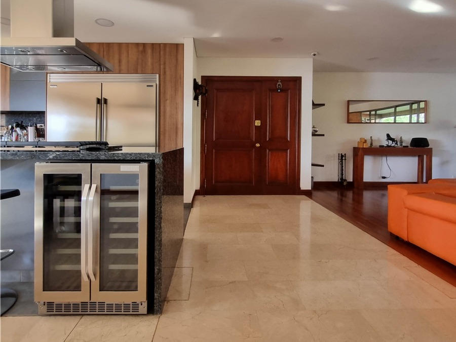 ARRIENDO APARTAMENTO - POBLADO SECTOR LA SANTA