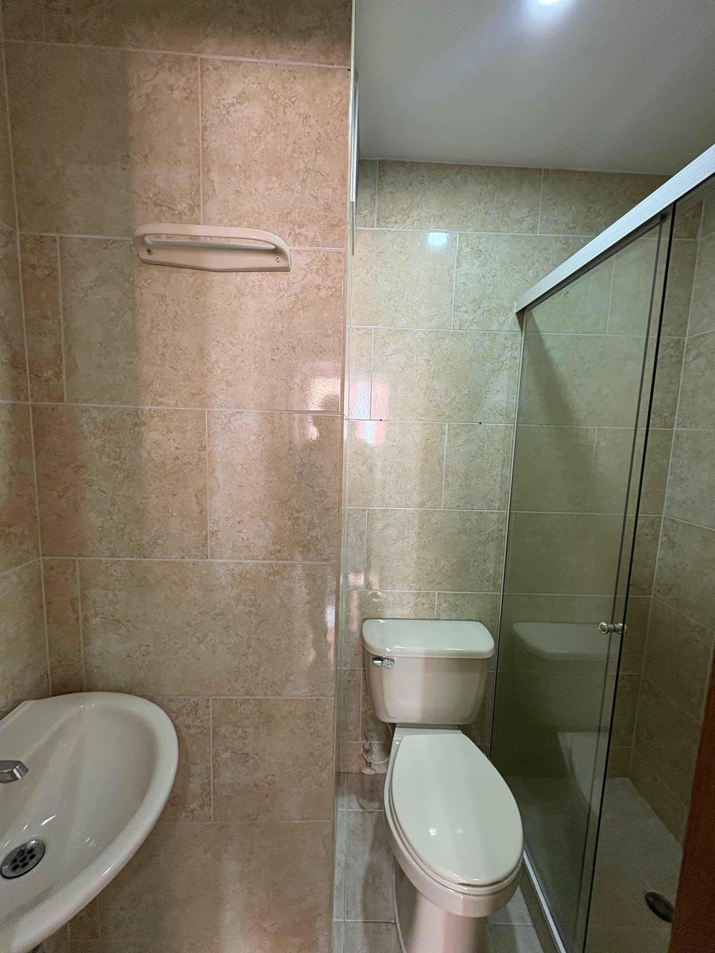 ARRIENDO APARTAMENTO - LAURELES