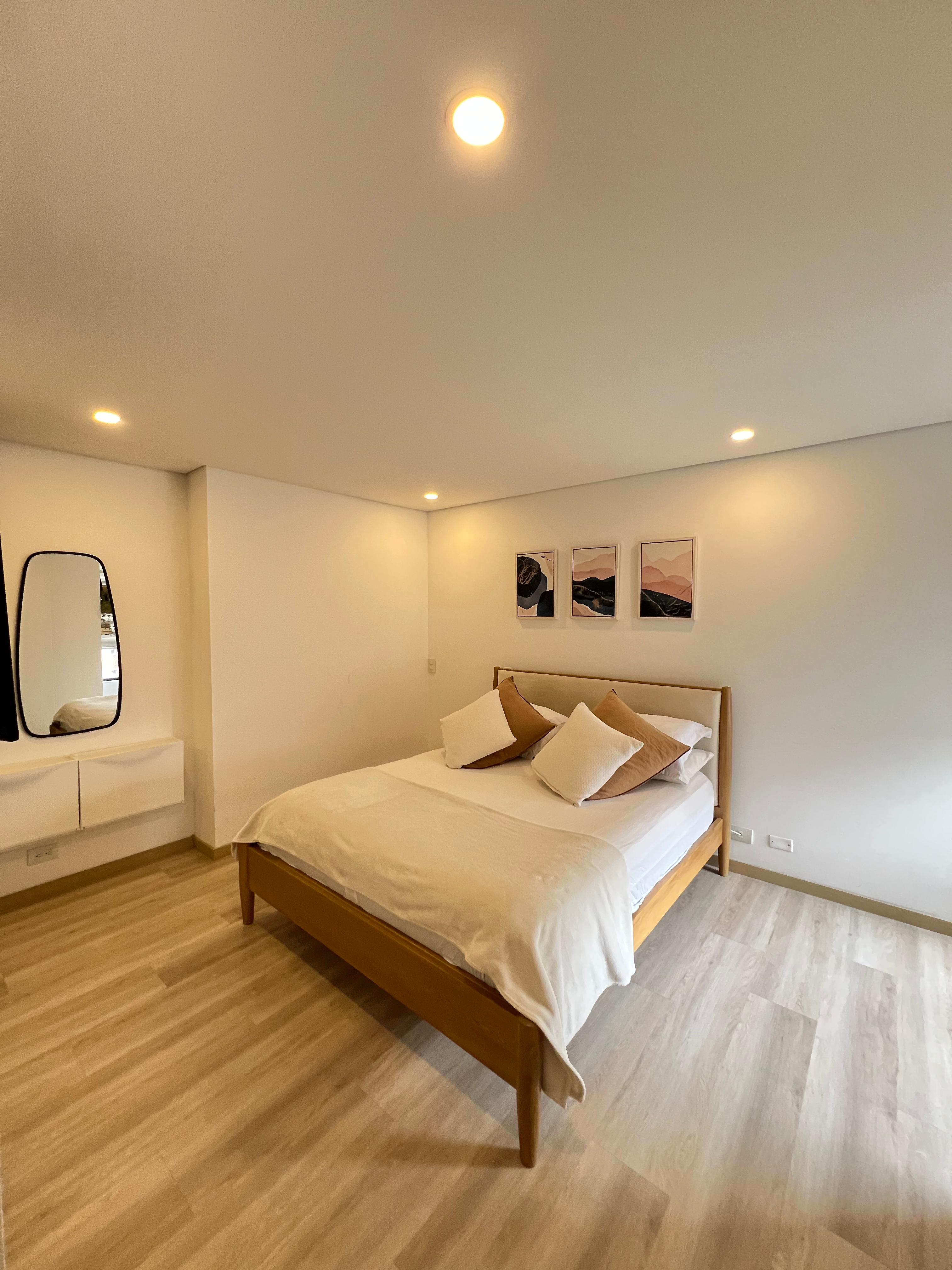 ARRIENDO APARTAMENTO - ENVIGADO LOMA DE LAS BRUJAS
