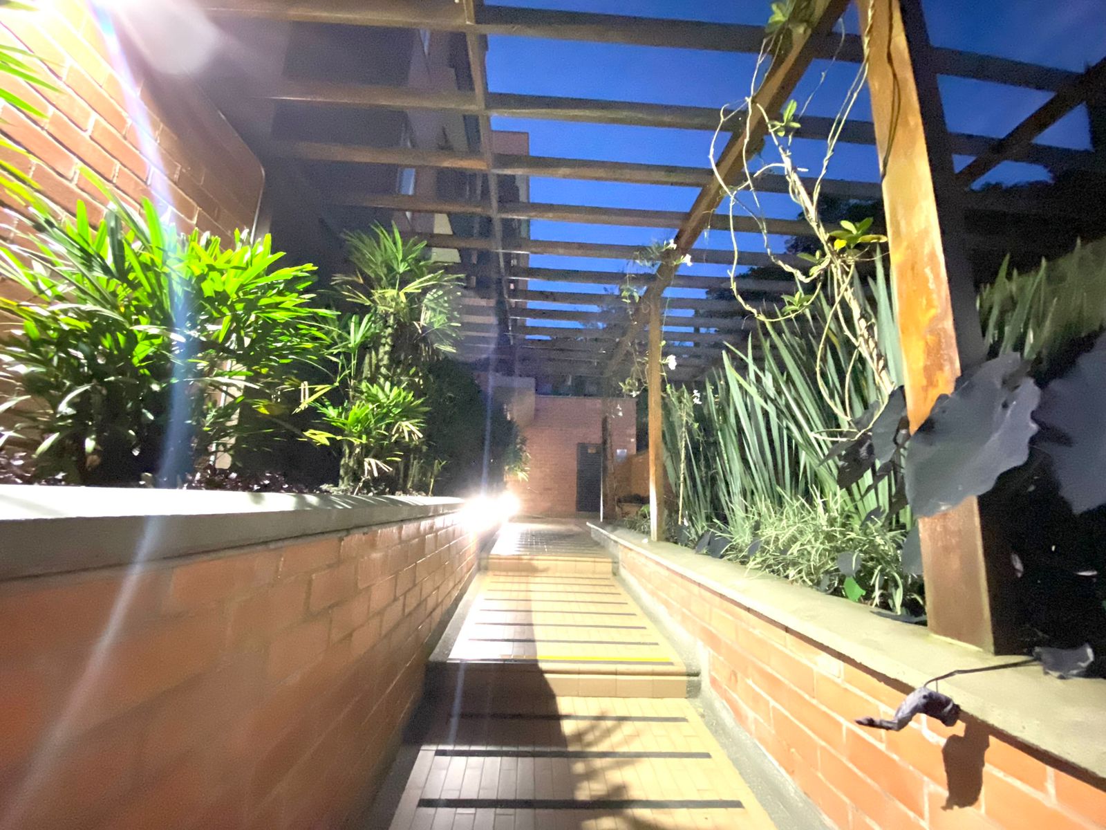 ARRIENDO APARTAMENTO - ENVIGADO LAS BRUJAS