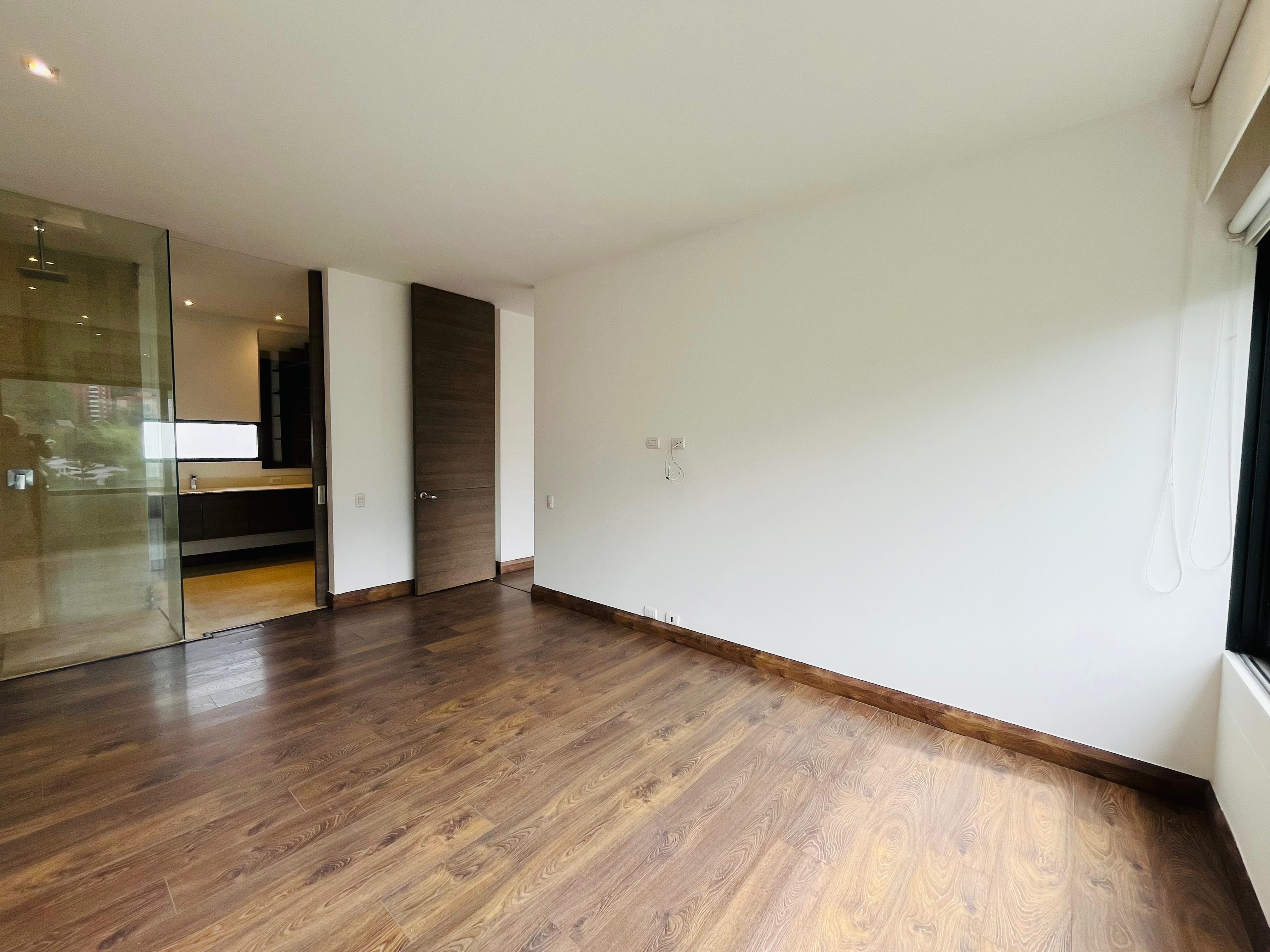 ARRIENDO APARTAMENTO - POBLADO SAN LUCAS