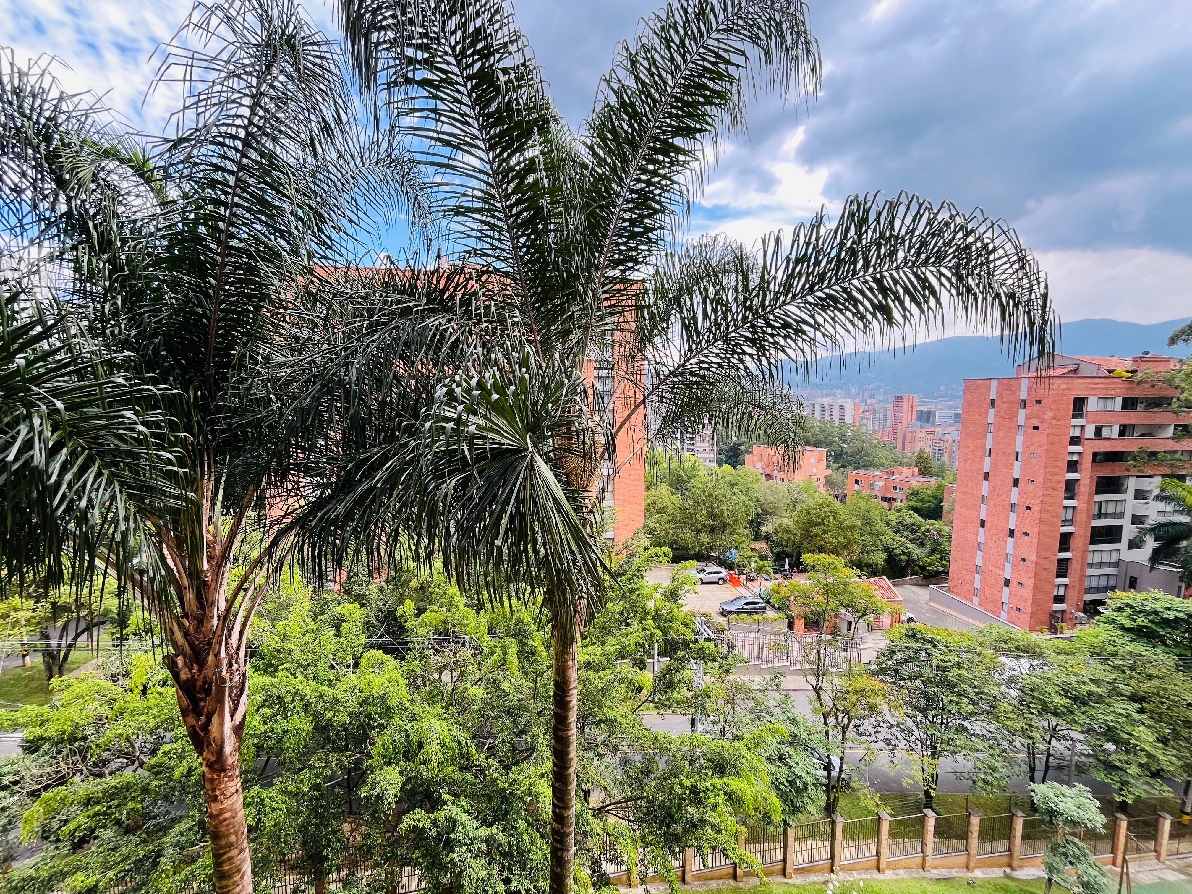 ARRIENDO APARTAMENTO - POBLADO EL CAMPESTRE