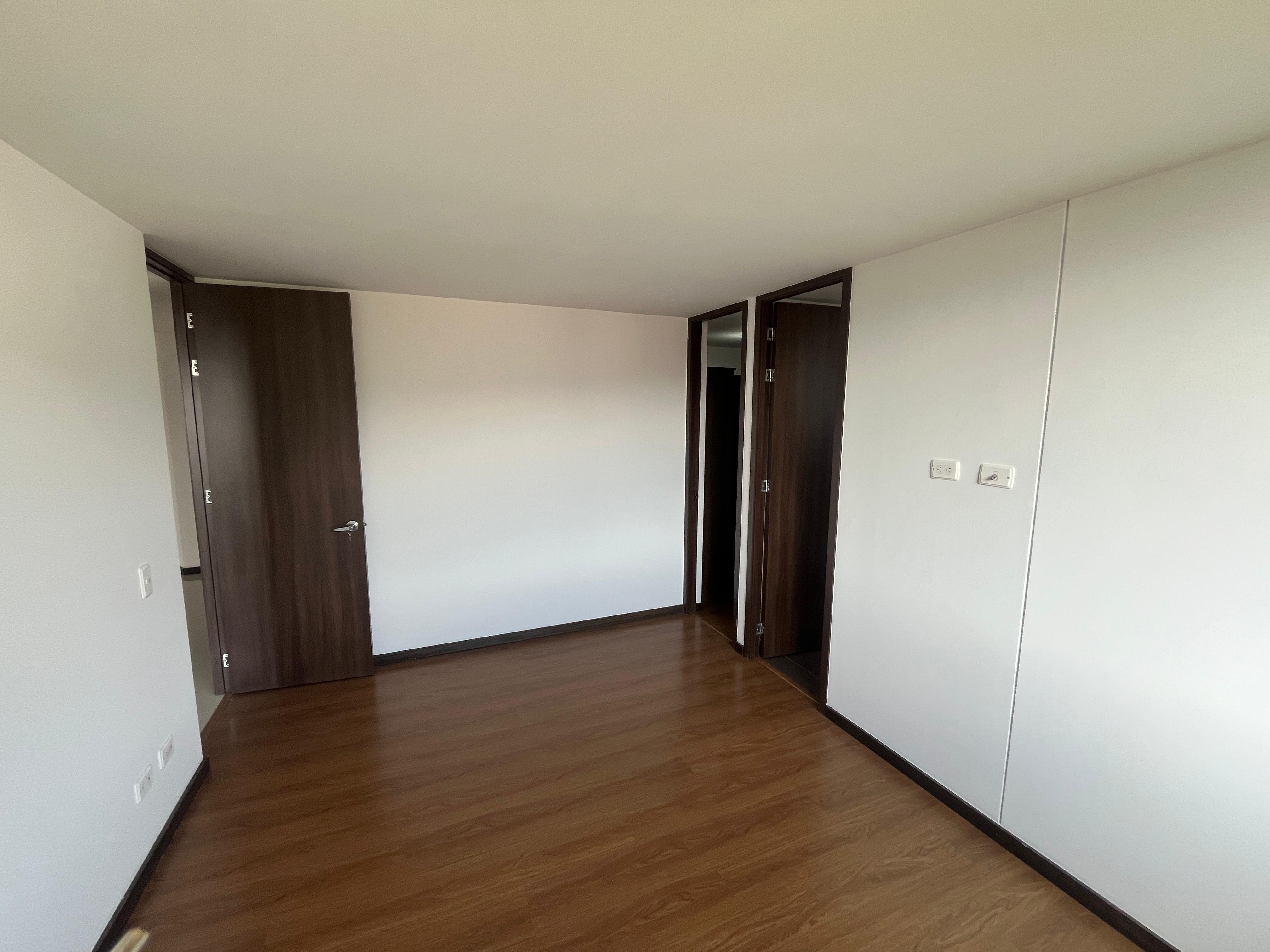 ARRIENDO APARTAMENTO - ENVIGADO ESMERALDAL