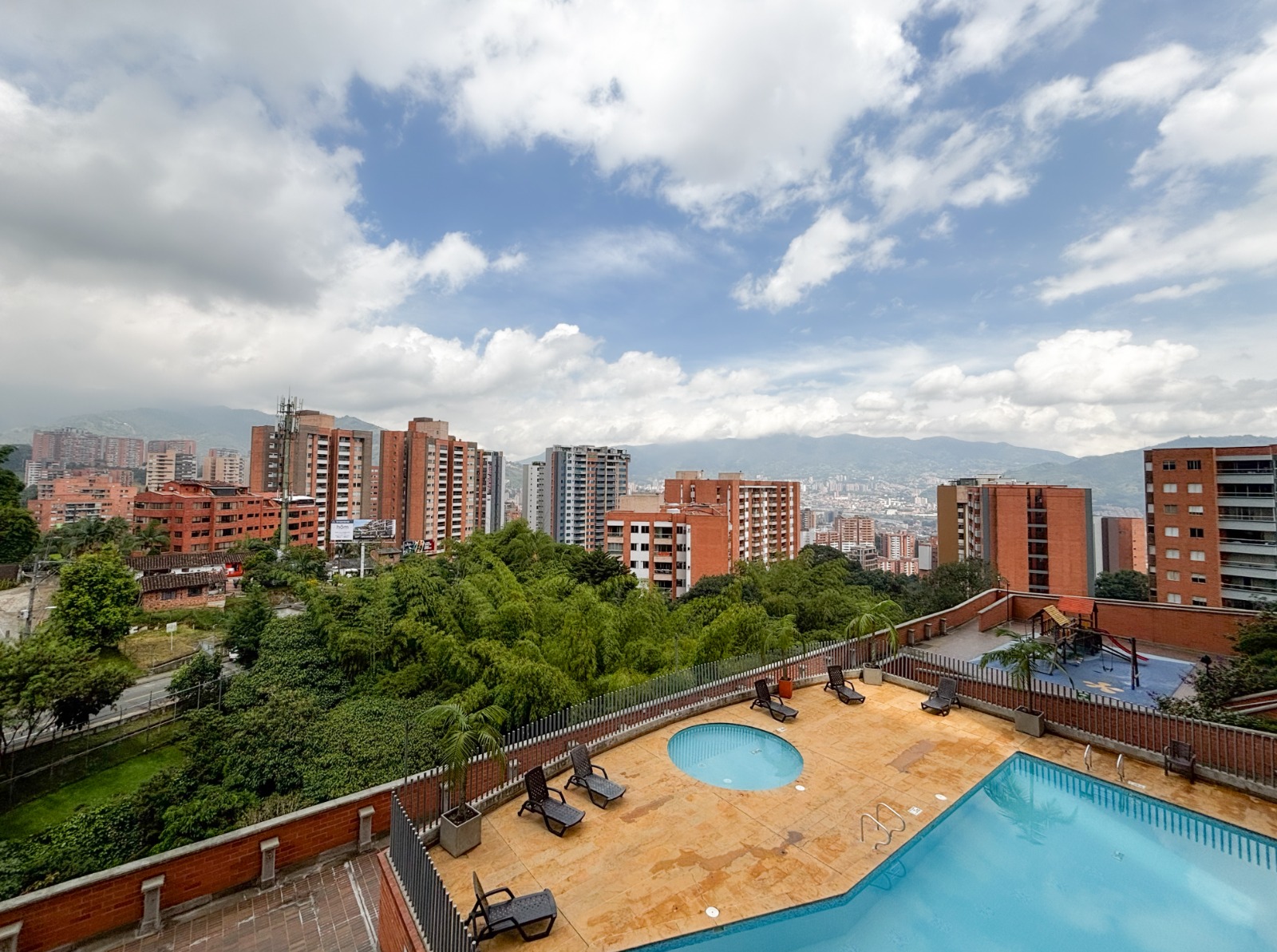 ARRIENDO APARTAMENTO - ENVIGADO ESMERALDAL