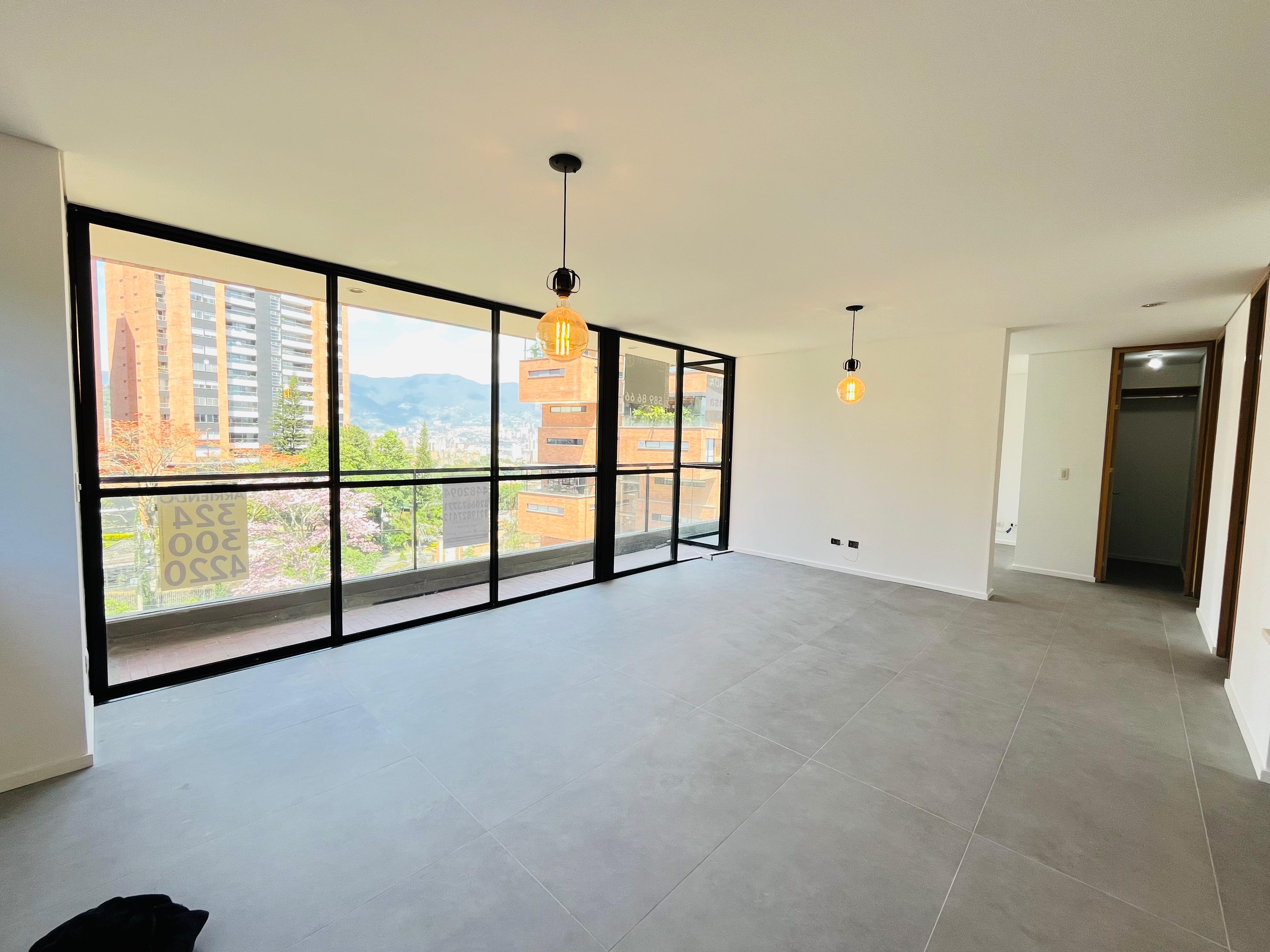 ARRIENDO APARTAESTUDIO - ENVIGADO LOMA DE LAS BRUJAS