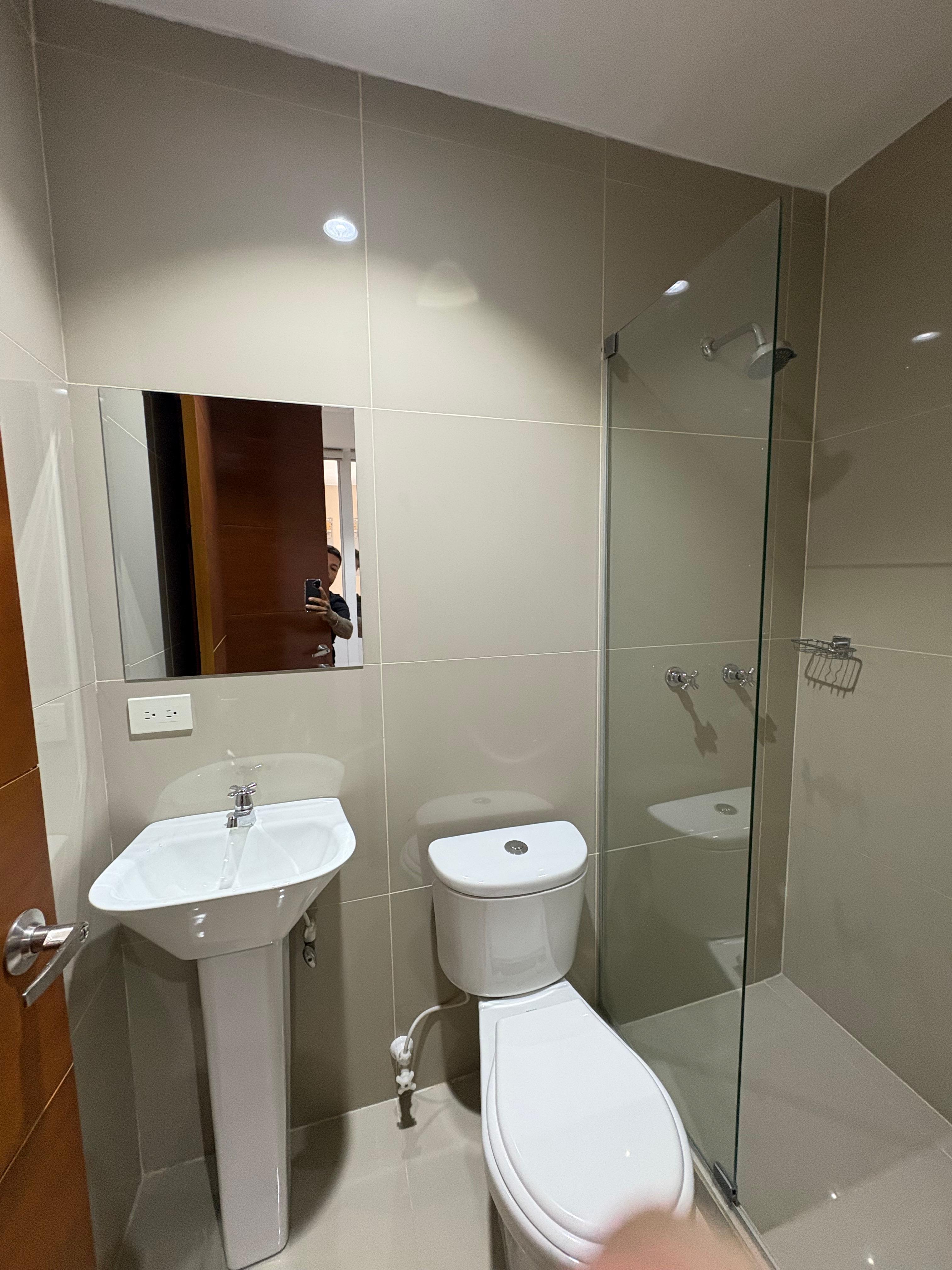 ARRIENDO APARTAMENTO, CONQUISTADORES