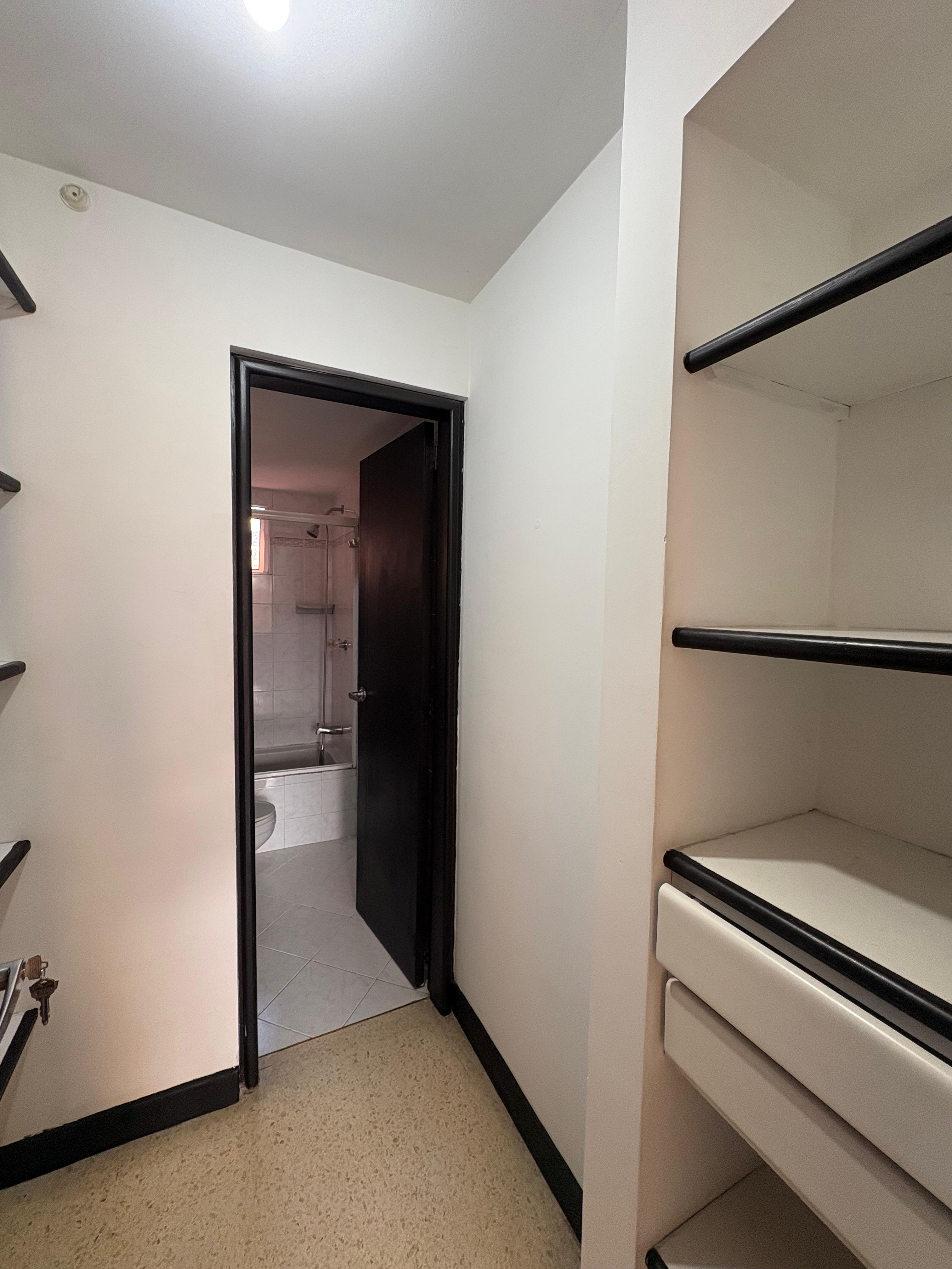 ARRIENDO APARTAMENTO, LAURELES