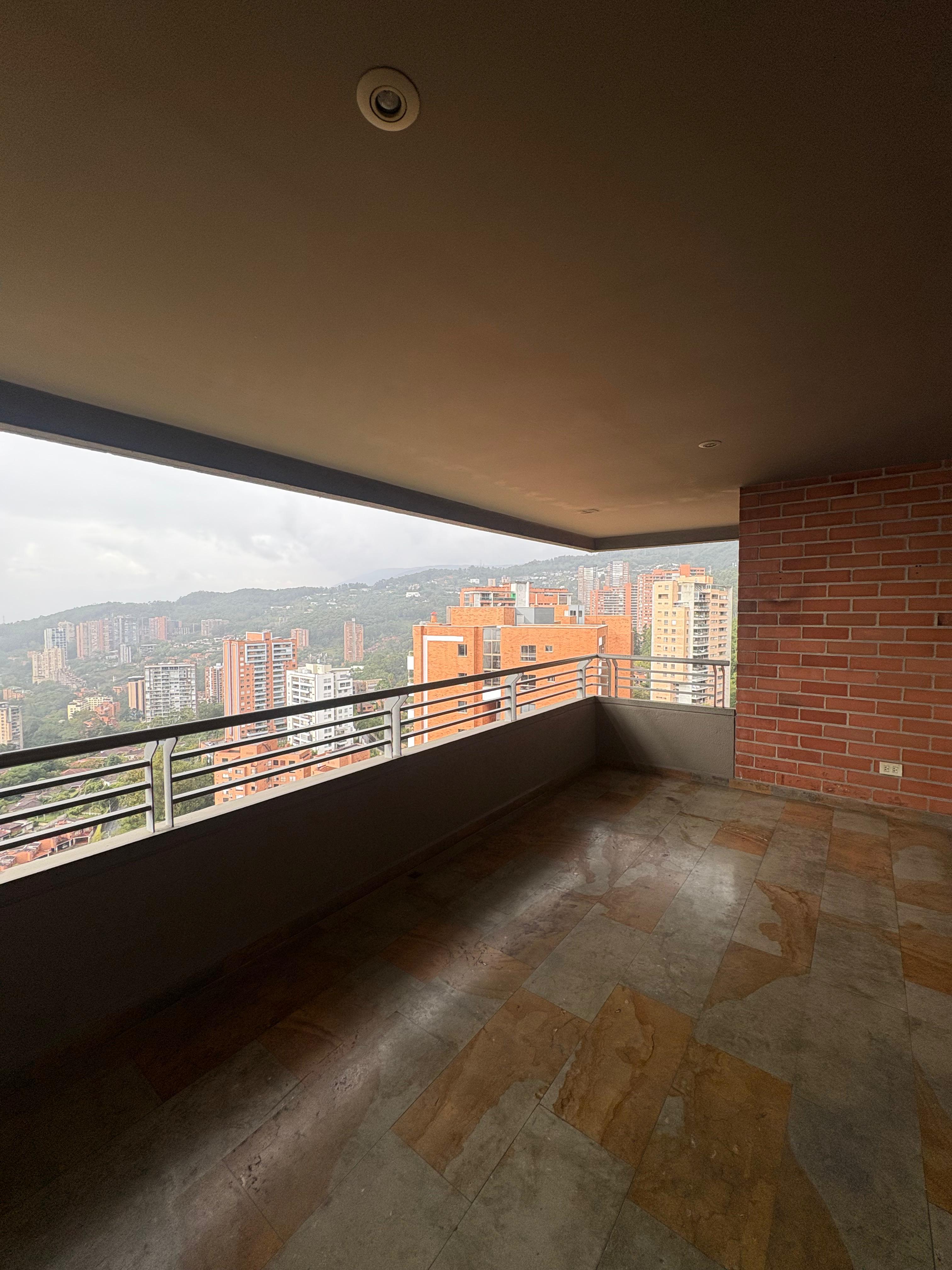 ARRIENDO APARTAMENTO, POBLADO CALERA