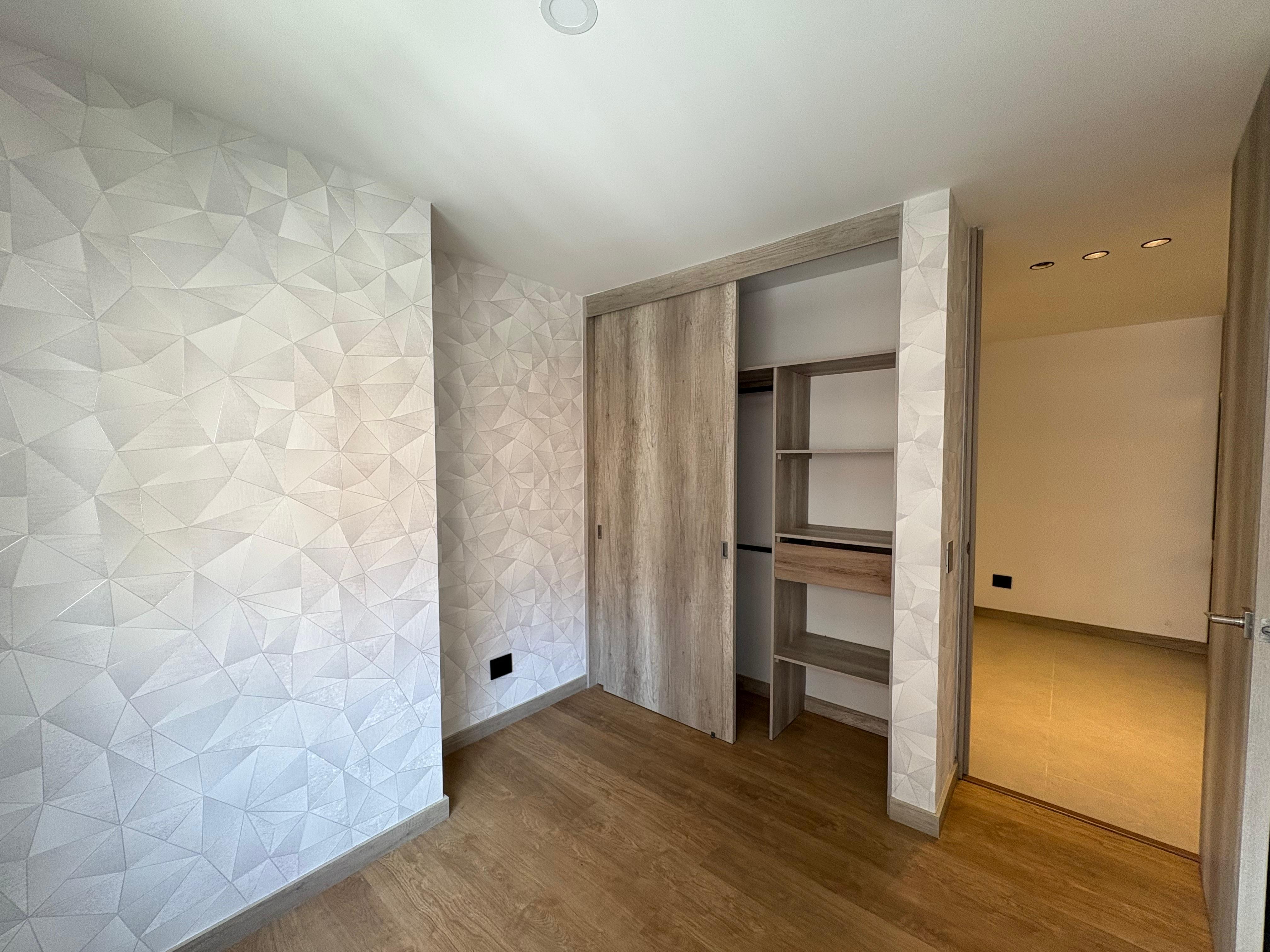 ARRIENDO APARTAMENTO, POBLADO CIUDAD DEL RIO