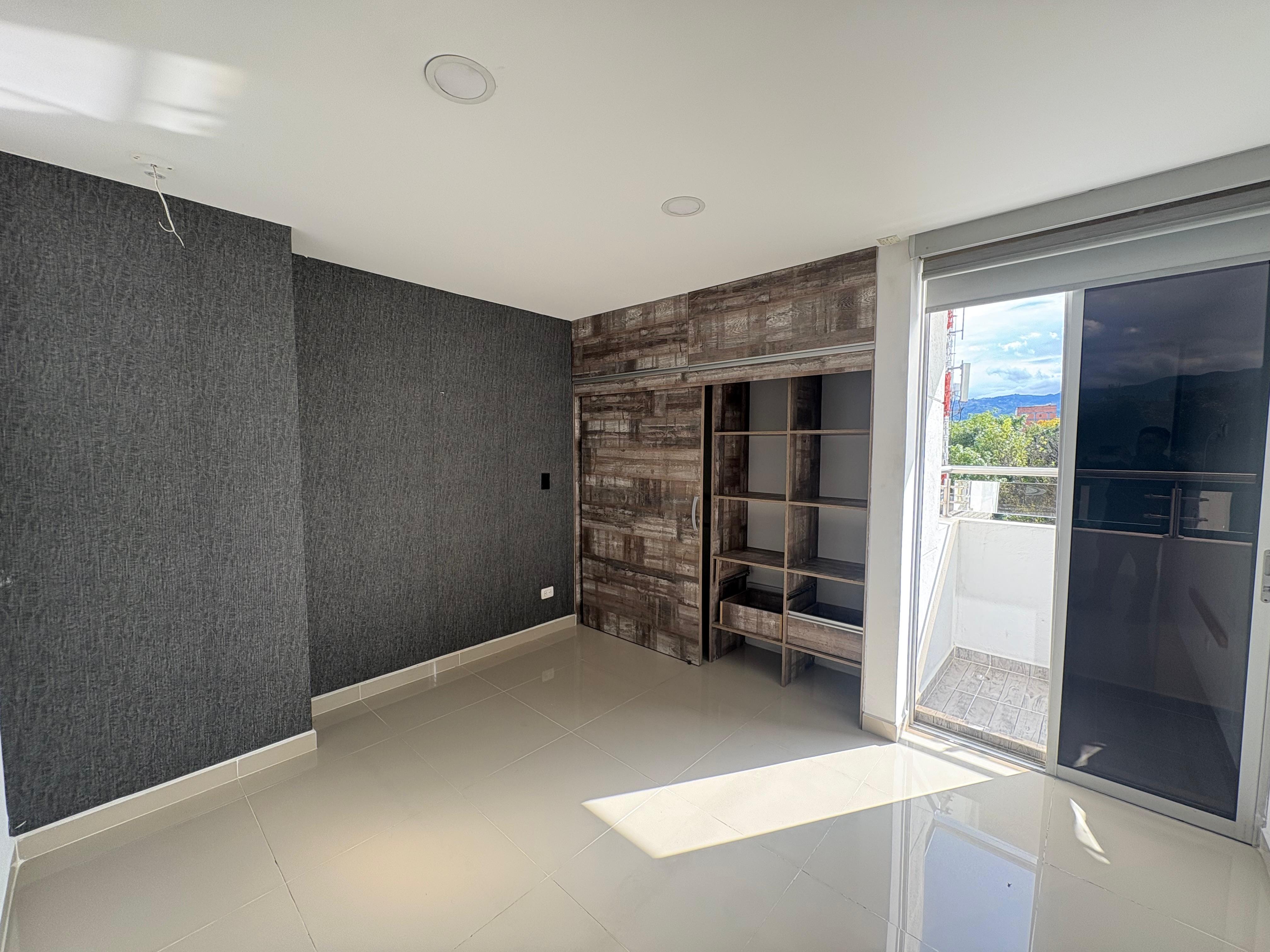 ARRIENDO APARTAMENTO, COLORES