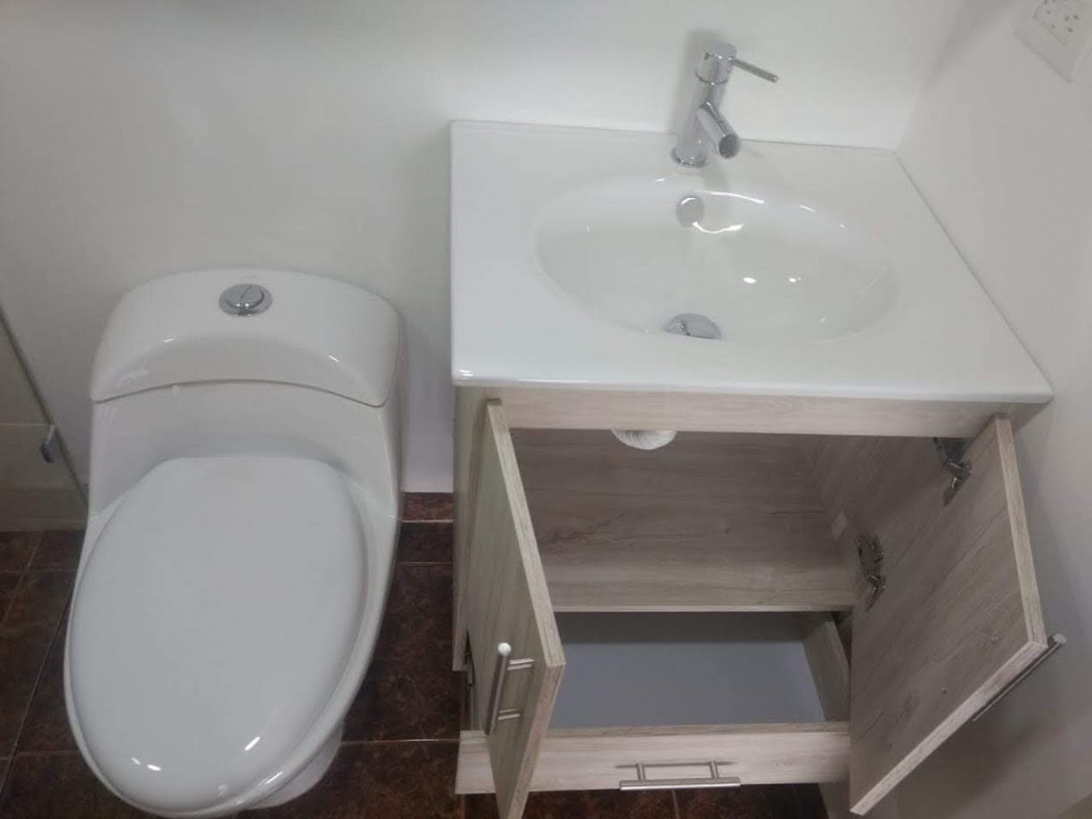 ARRIENDO APARTAMENTO  - LOMA DE LOS BERNAL