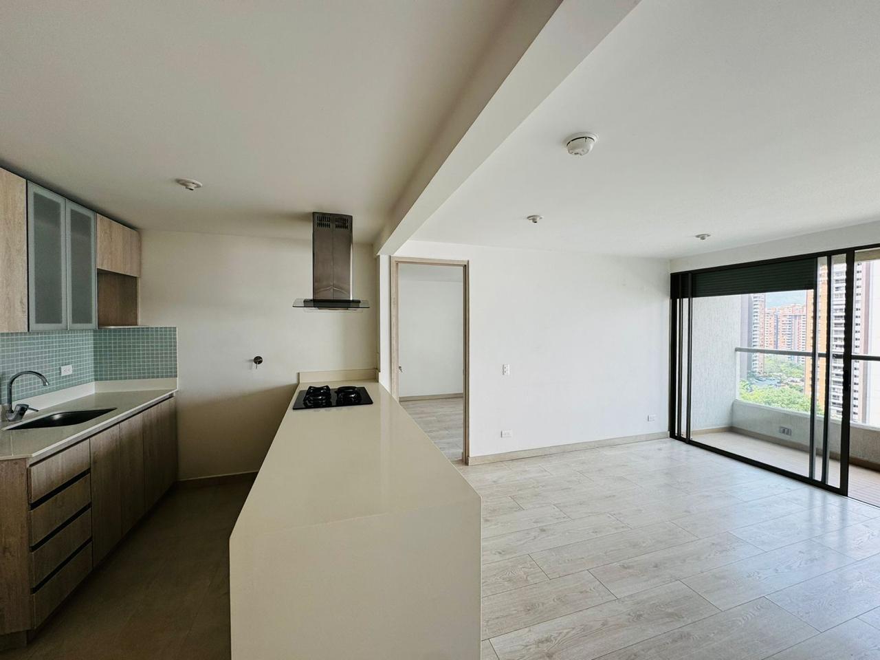 ARRIENDO APARTAMENTO - LOMA LOS BERNAL