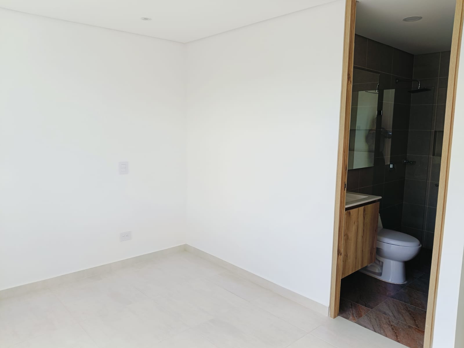 ARRIENDO APARTAMENTO - ENVIGADO SECTOR LAS VEGAS