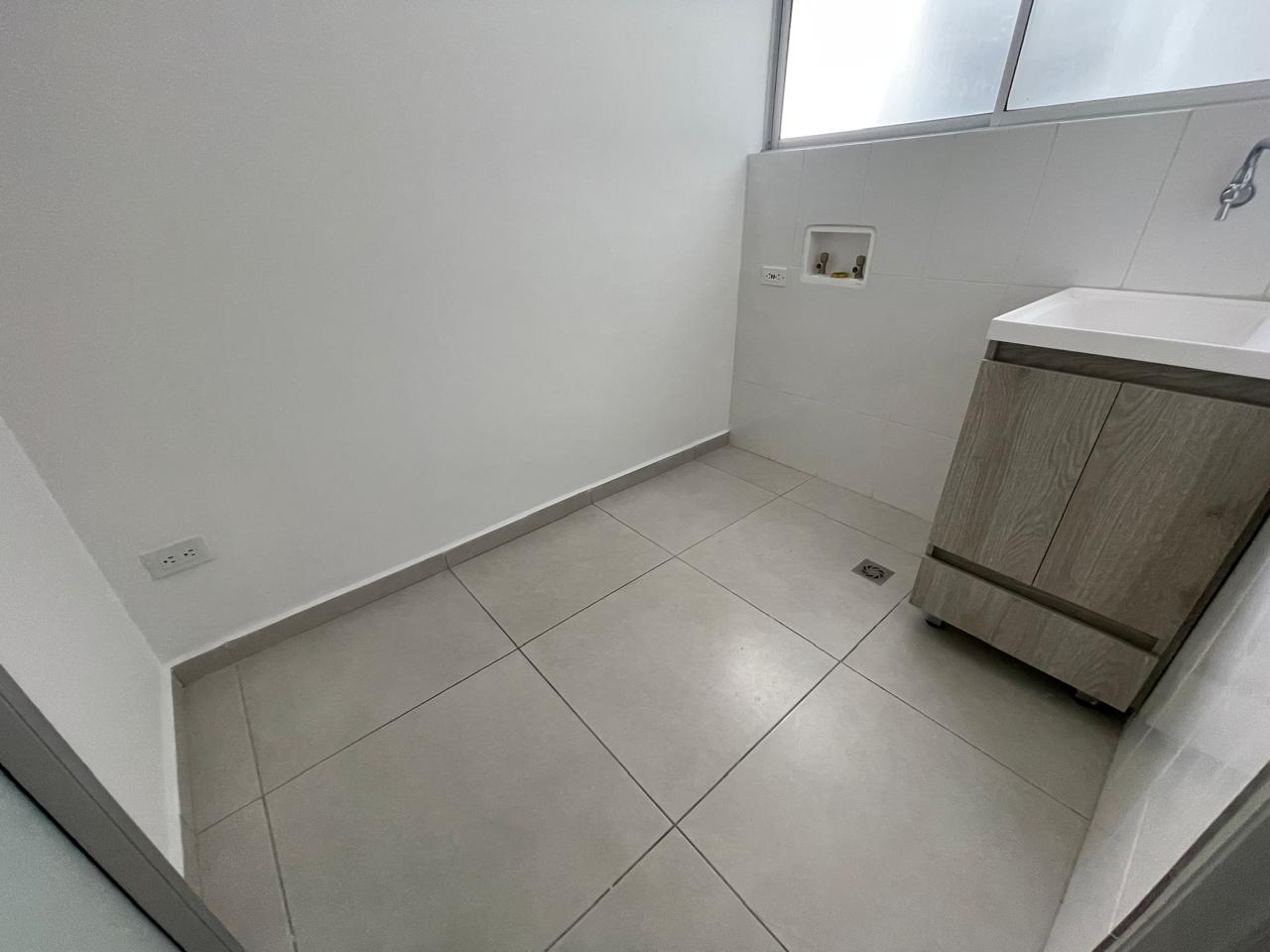 ARRIENDO APARTAMENTO - ENVIGADO OTRA PARTE