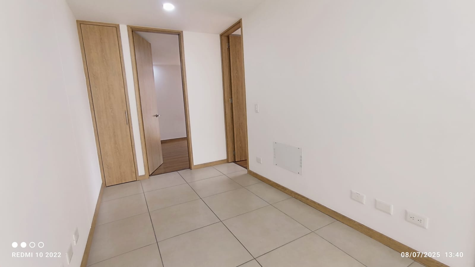 ARRIENDO APARTAMENTO - ESTADIO