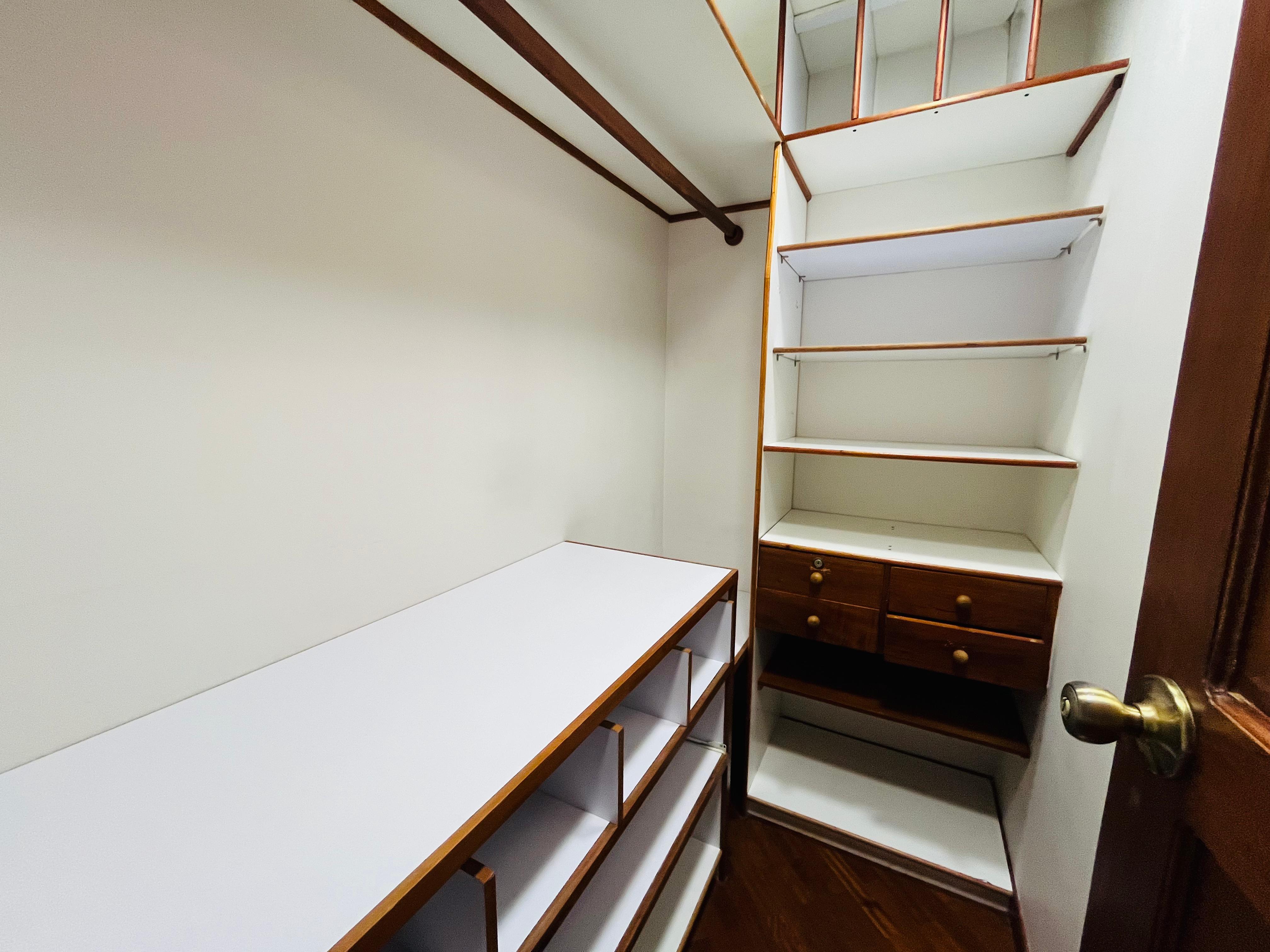 ARRIENDO APARTAMENTO - POBLADO SECTOR INFERIOR CON LOS BALSOS