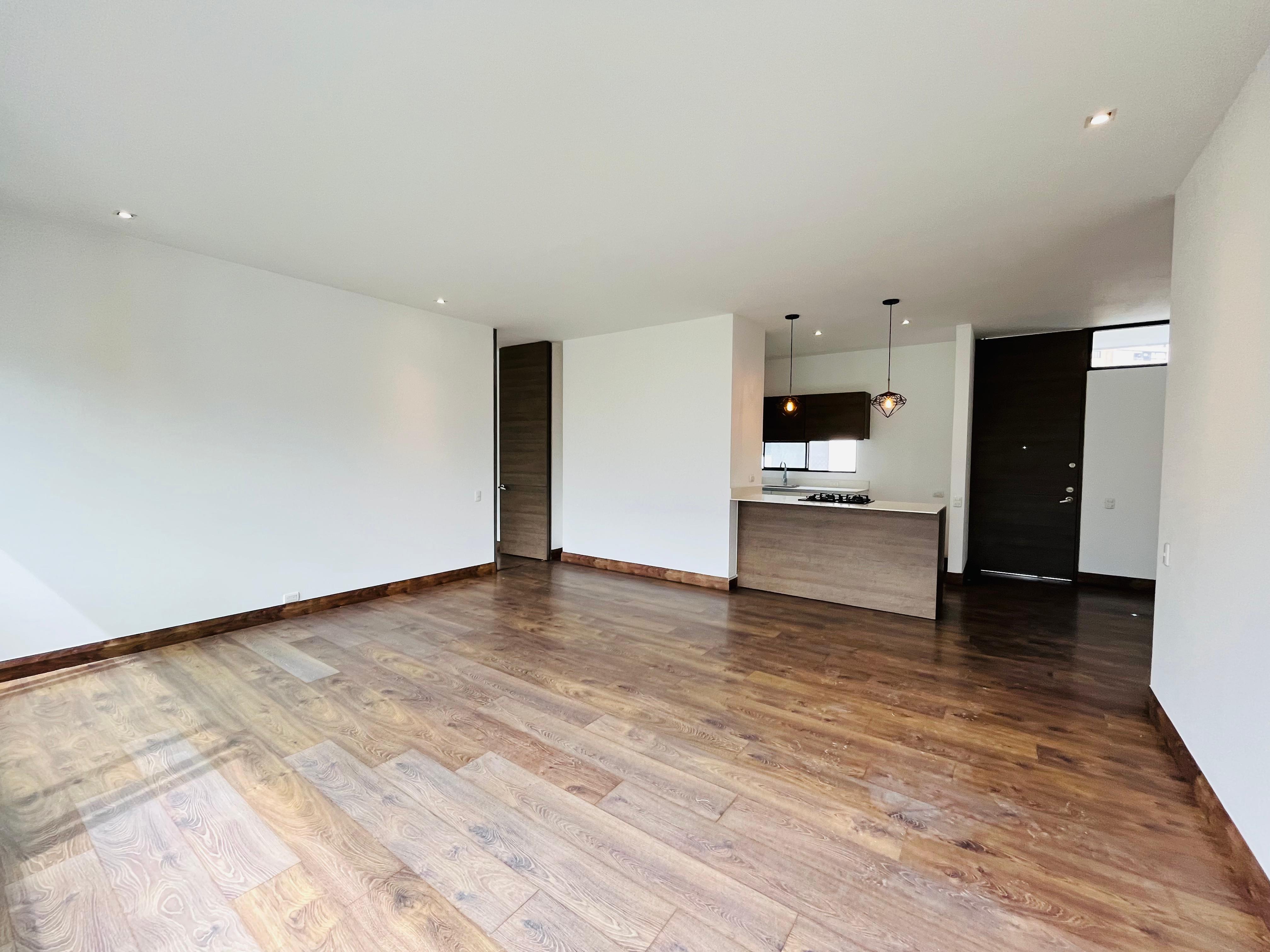 ARRIENDO APARTAMENTO - POBLADO SAN LUCAS