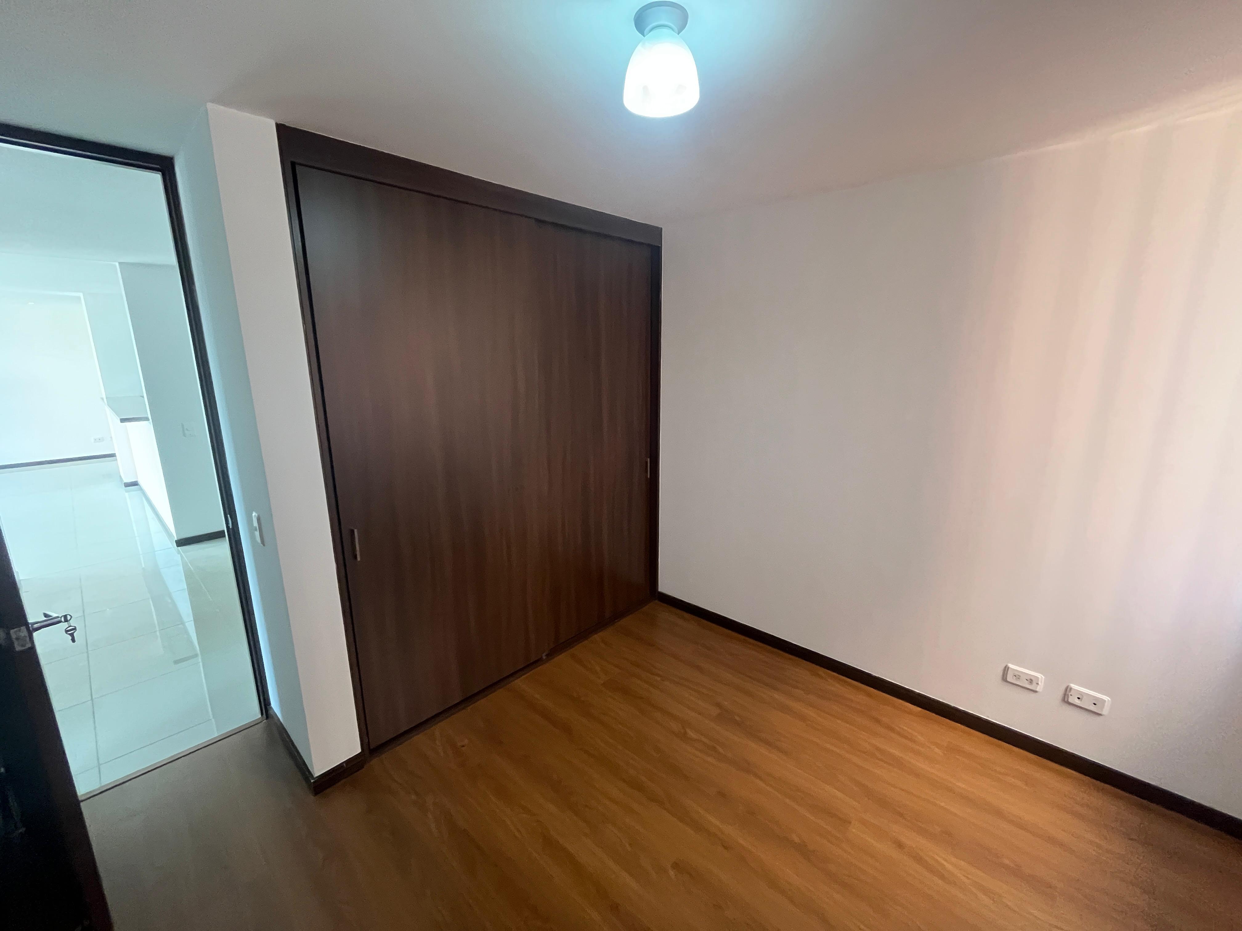 ARRIENDO APARTAMENTO - ENVIGADO ESMERALDAL