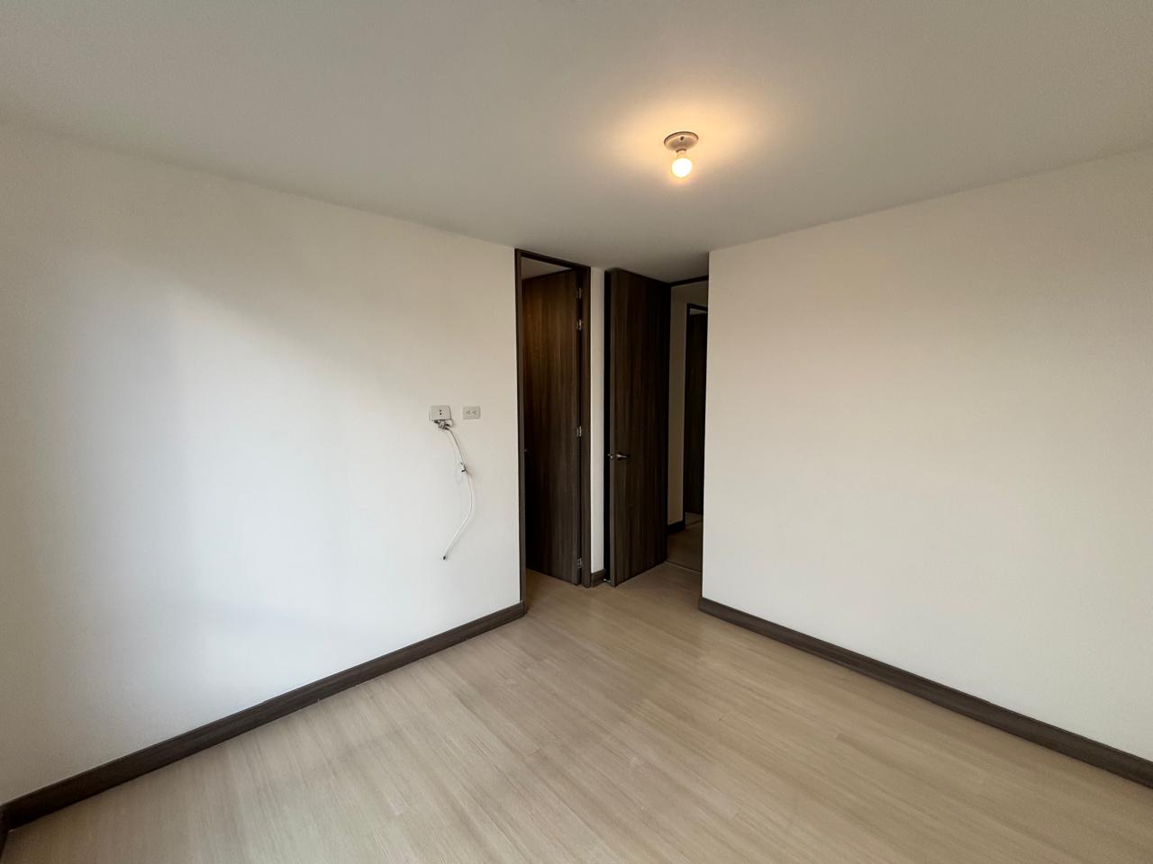 ARRIENDO APARTAMENTO - ENVIGADO LOMA DEL ESMERALDAL