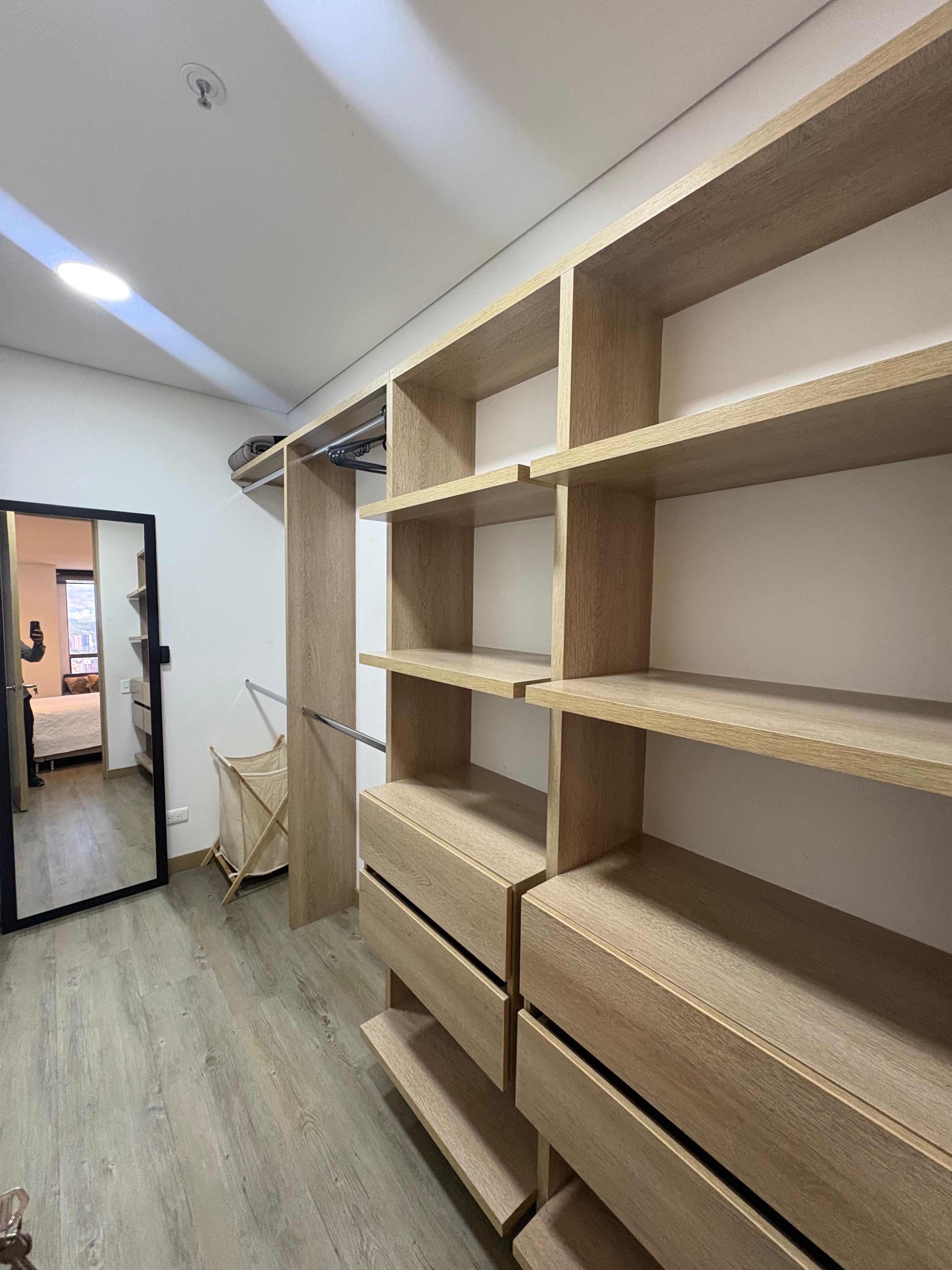 ARRIENDO APARTAMENTO, POBLADO LINARES