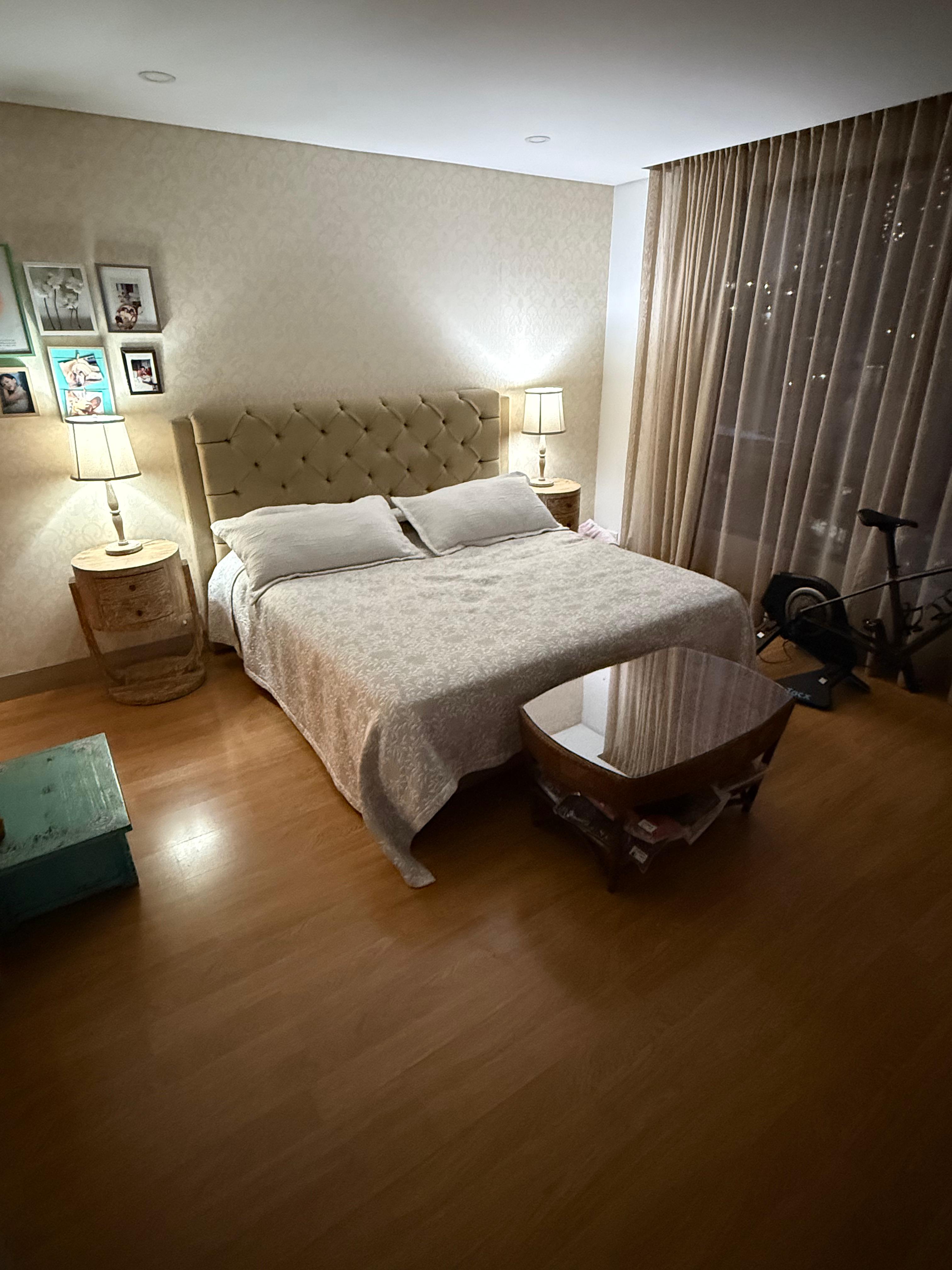 ARRIENDO PENTHOUSE AMOBLADO - POBLADO SECTOR EL TESORO