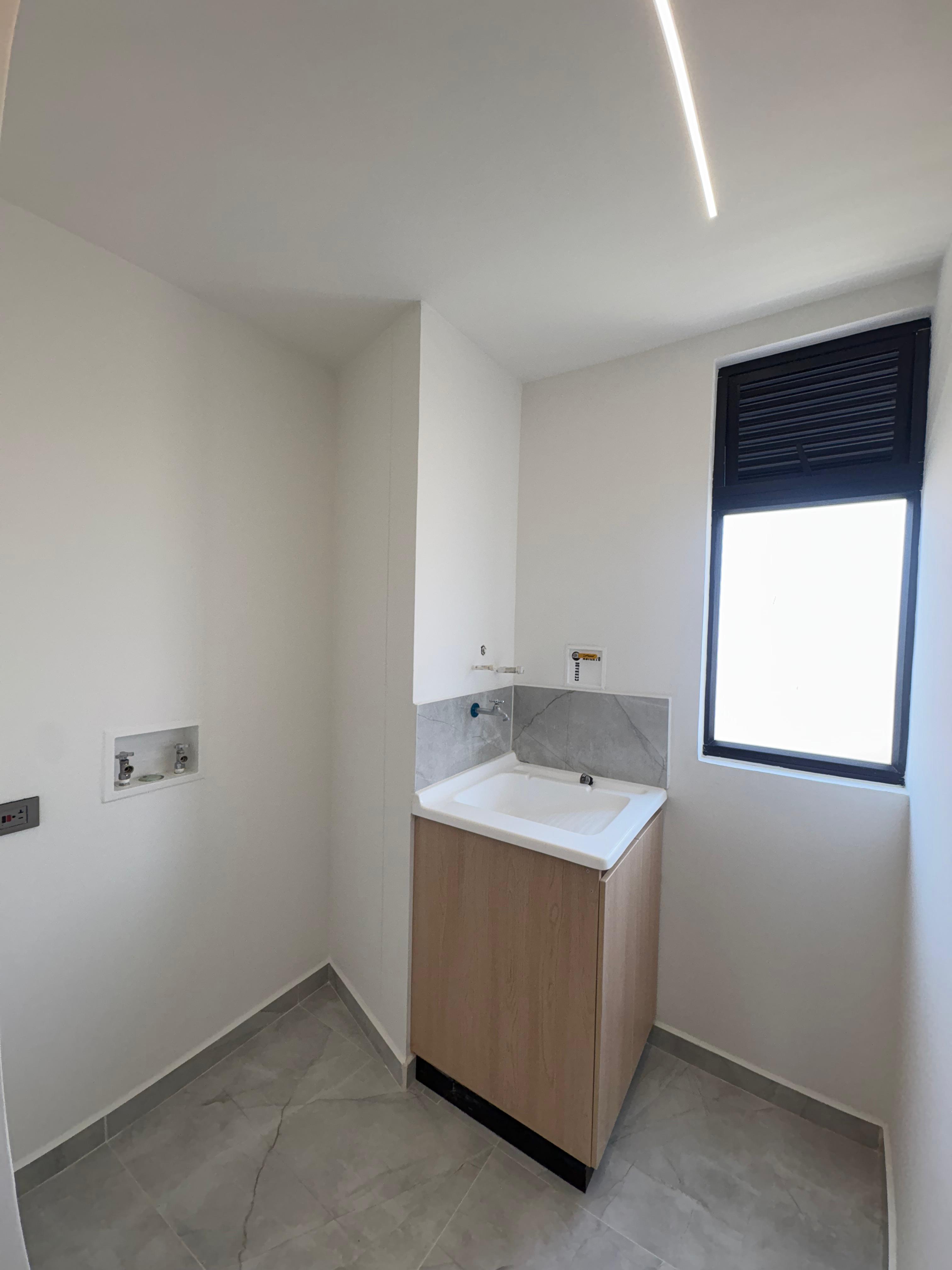 ARRIENDO APARTAMENTO BELEN ROSALES PARA ESTRENAR