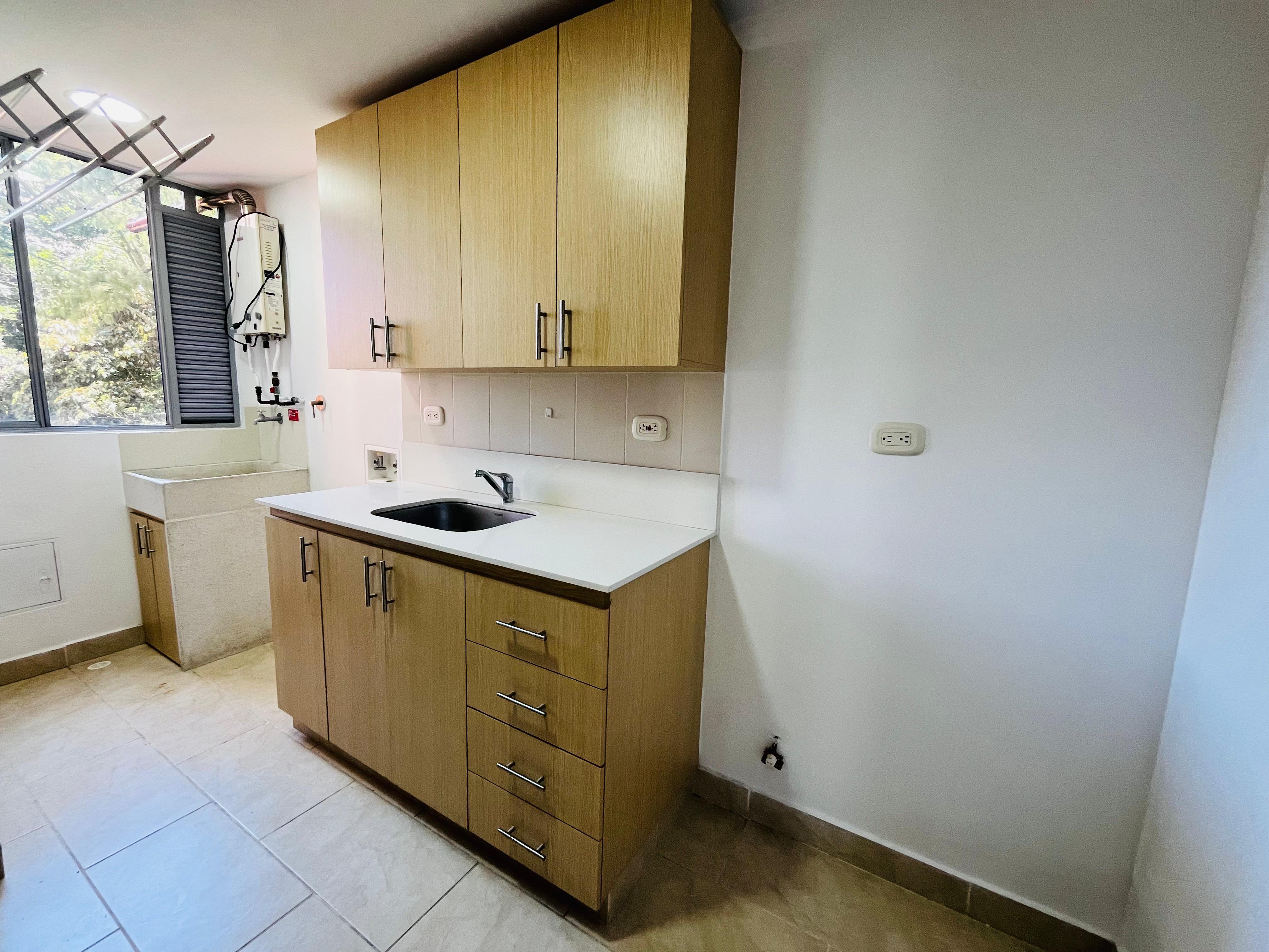 ARRIENDO APARTAMENTO, ENVIGADO CAMINO VERDE